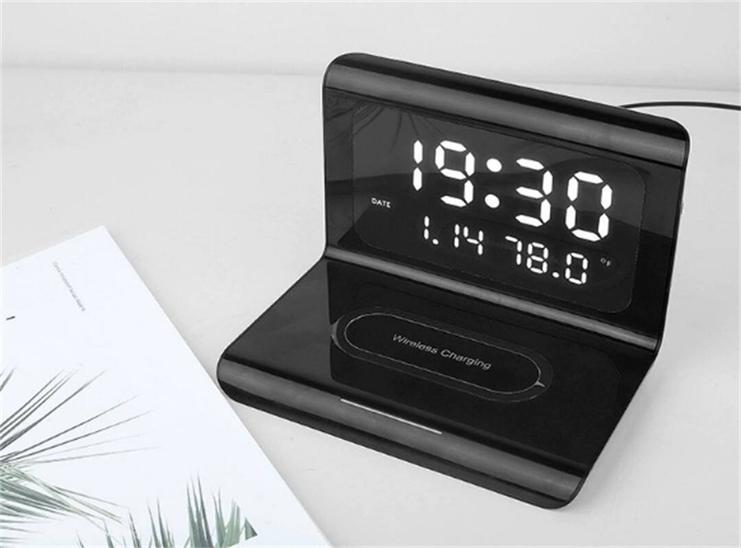 DATE 19:30 1.14 78.0° Wireless Charging