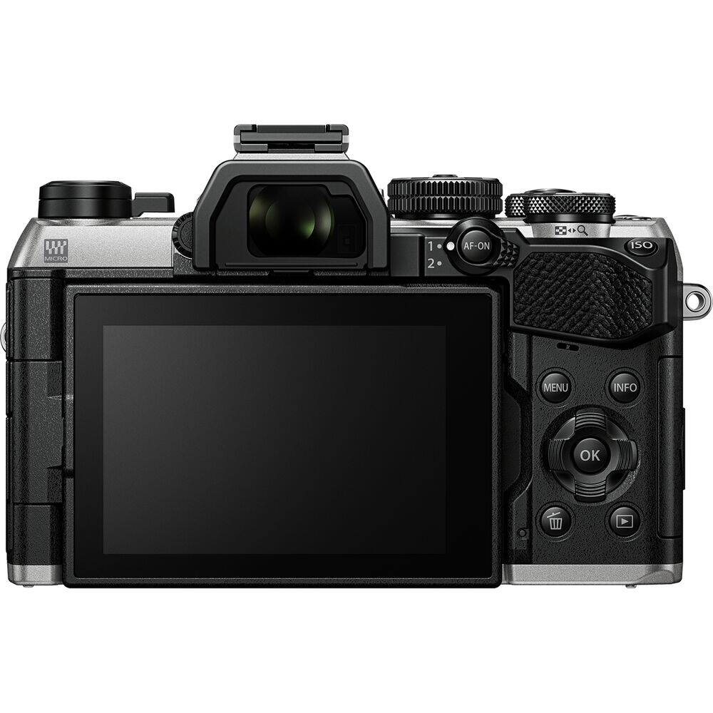 WY VCnO 1 2 AF-ON ISO MENU INFO OK WI