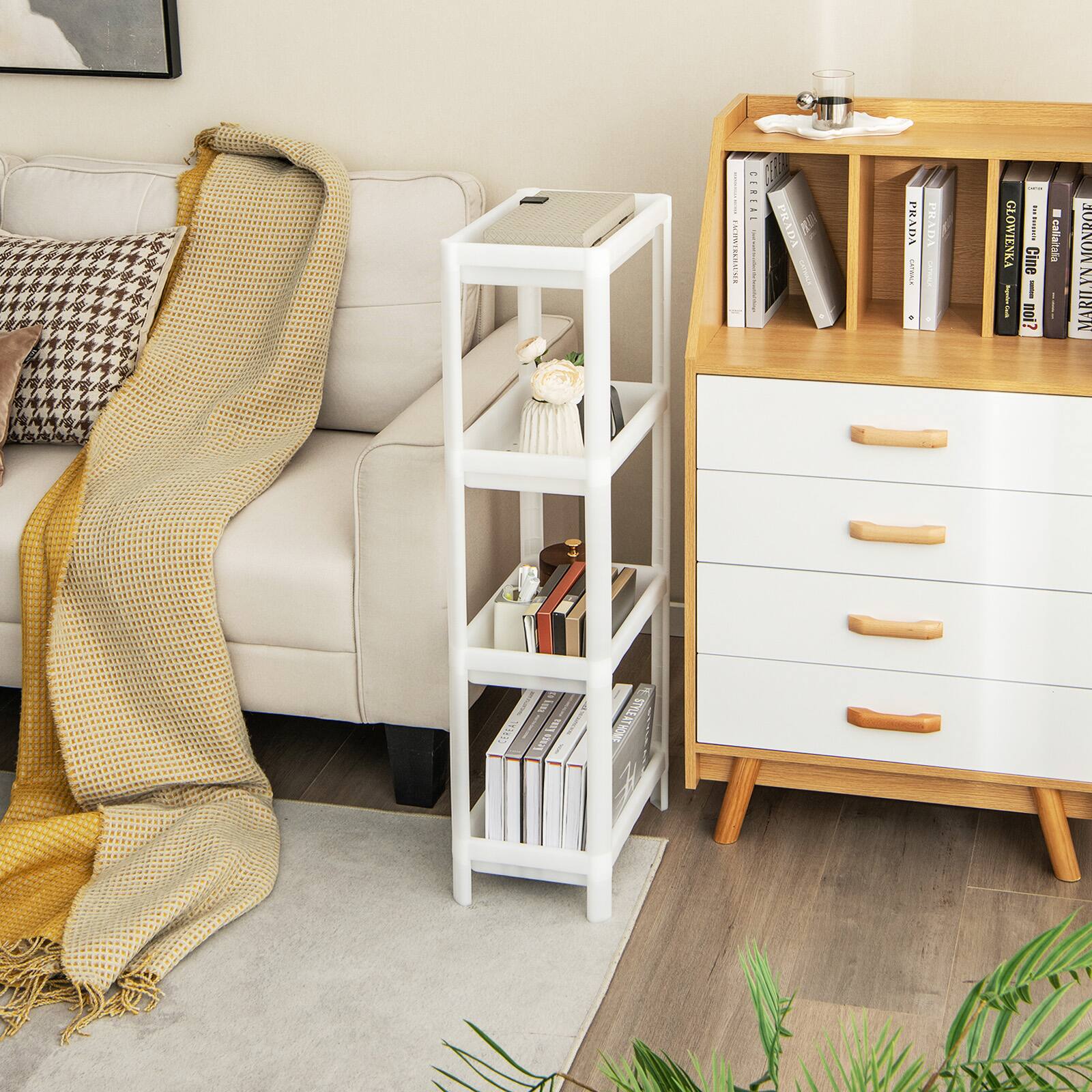 i WANGHL .. ERIAL 1 | | PRADA  PRADA 1 -  PRADA YU ! CLOWIENKA I Cine I  noi? callatala  MONROL 1 MARIL  EREA rtsk I