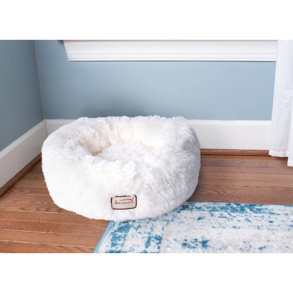 Alt View 1. Armarkat - Cuddle Bed Ultra Plush And Soft - White.