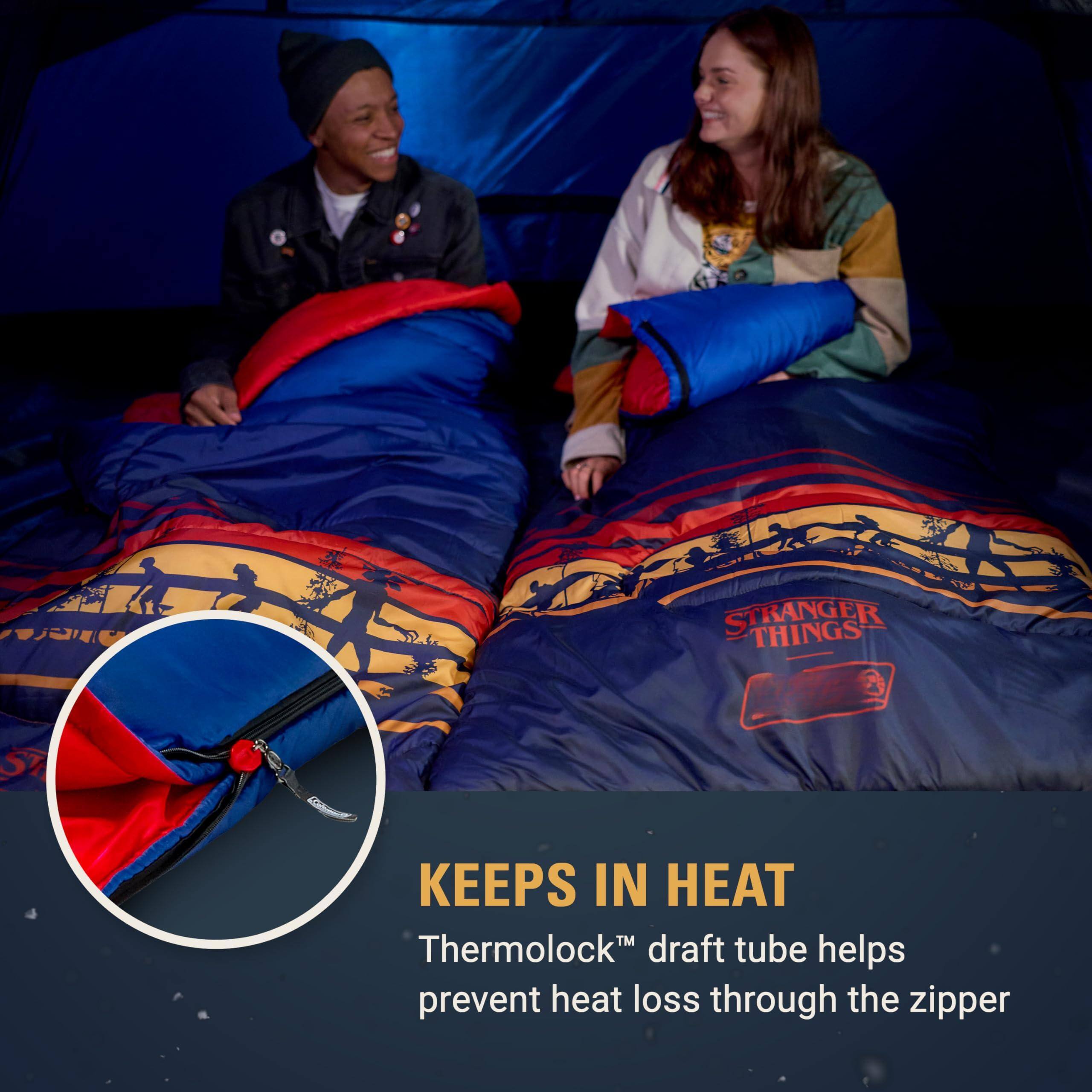 STRANGER THINGS

KEEPS IN HEAT

Thermolock™ draft tube helps prevent heat loss through the zipper