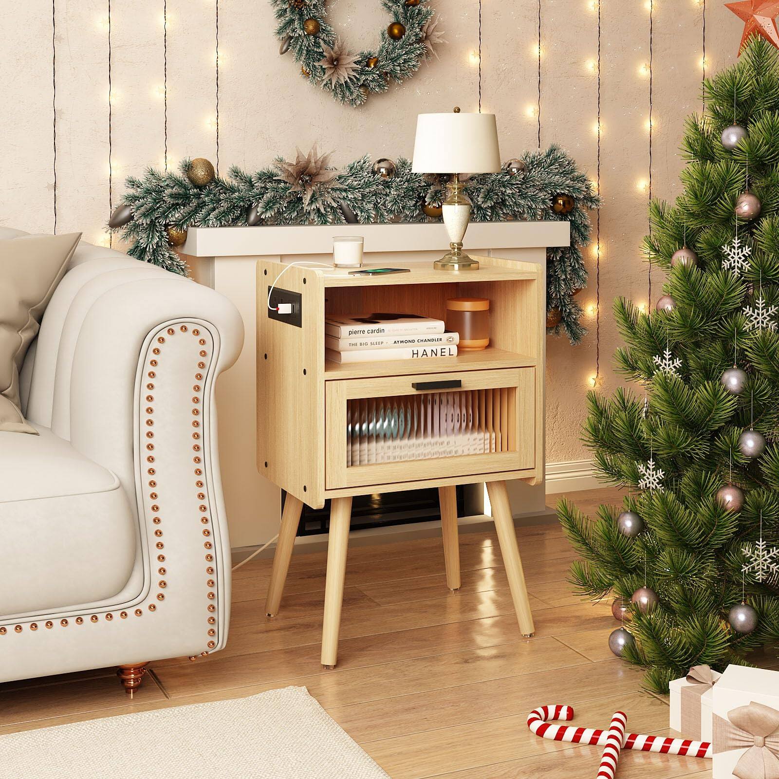 pierre cardin  
THE BIG SLEEP  

ATKINSON CHANEL  
HANEL