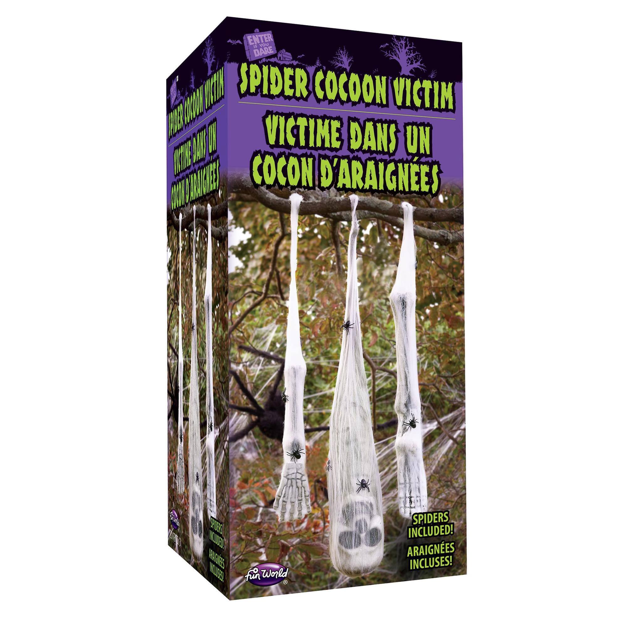 ENTER THE DARE  
SPIDER COCOON VICTIM  
VICTIME DANS UN COCON D'ARAIGNÉES  
SPIDERS INCLUDED!  
ARAIGNÉES INCLUSES!
