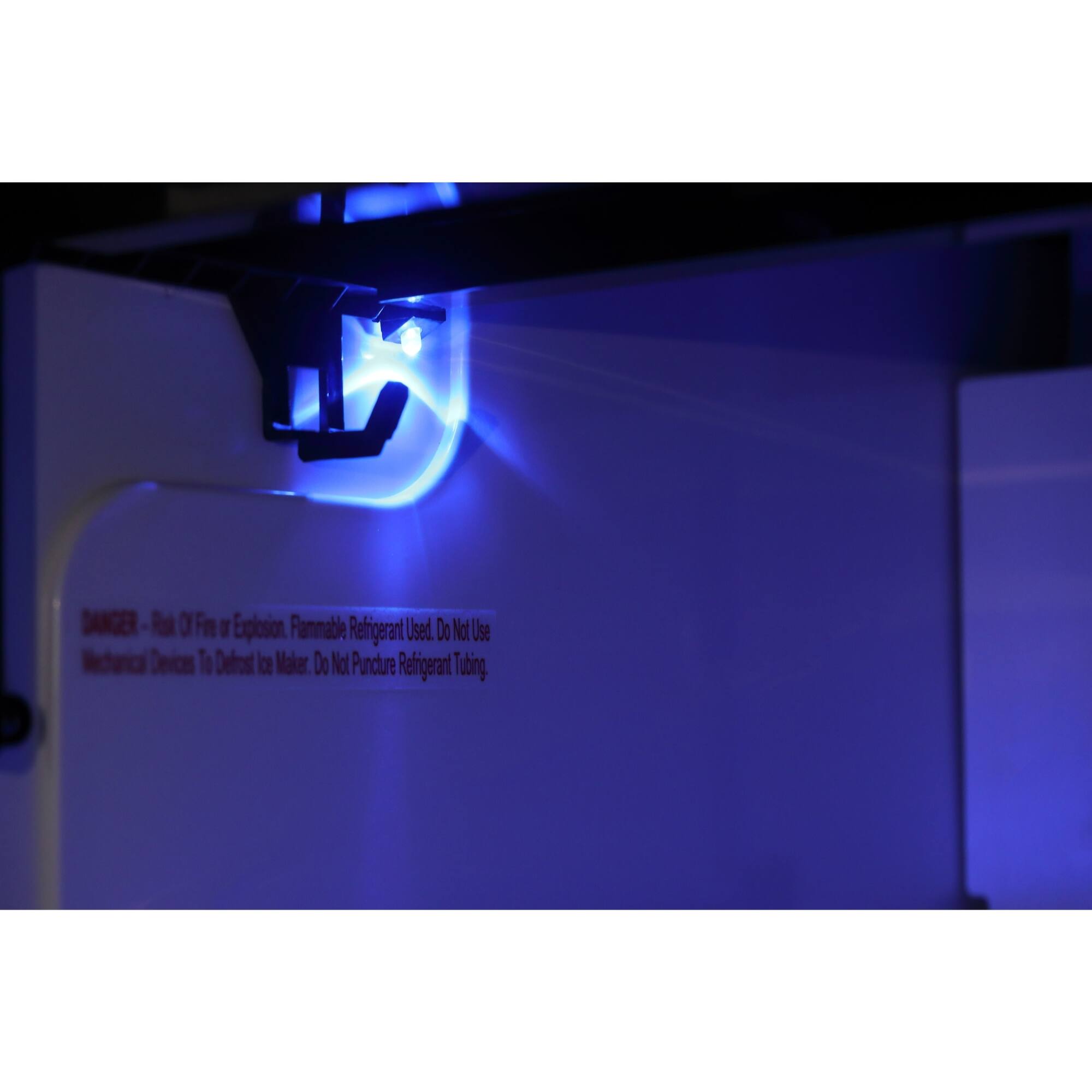 DANGER - Risk of Fire or Explosion. Rammable Refrigerant Used. Do Not Use Microwave to Defrost Ice Maker. Do Not Puncture Refrigerant Tubing.