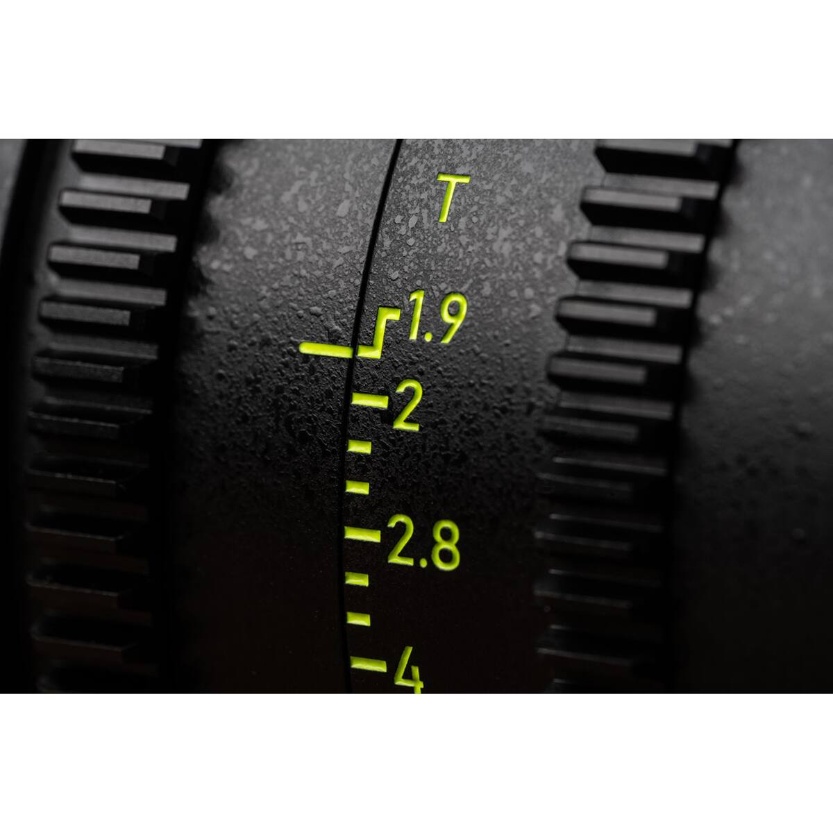 T 1.9 2 2.8
