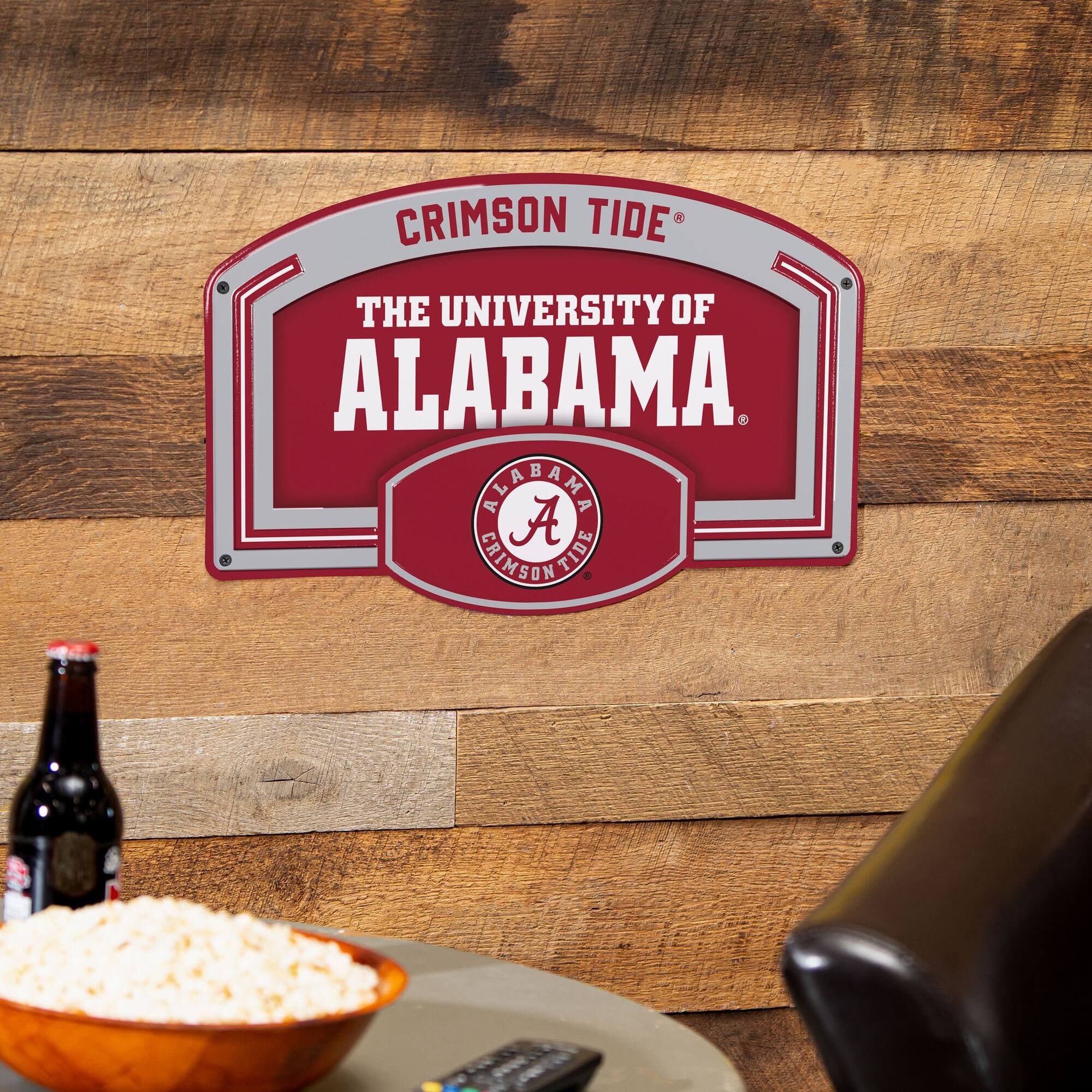 CRIMSON TIDE  
THE UNIVERSITY OF ALABAMA  
ALABAMA  
CRIMSON TIDE