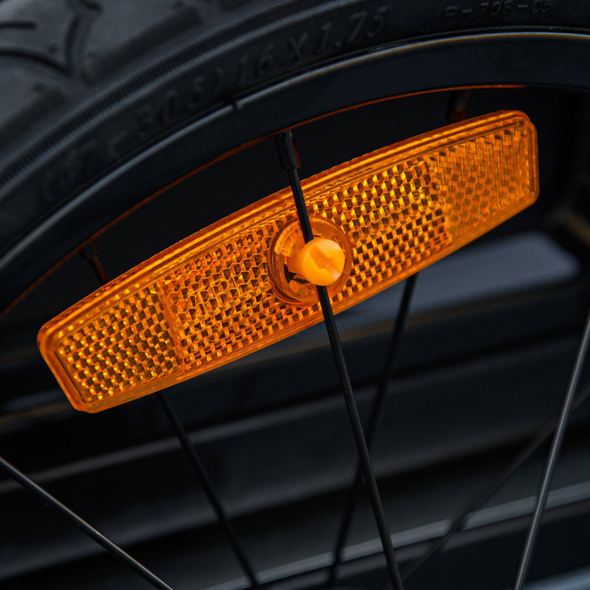 The text on the tire reads: "708-05 305/016X1.75 16X1.75 1".