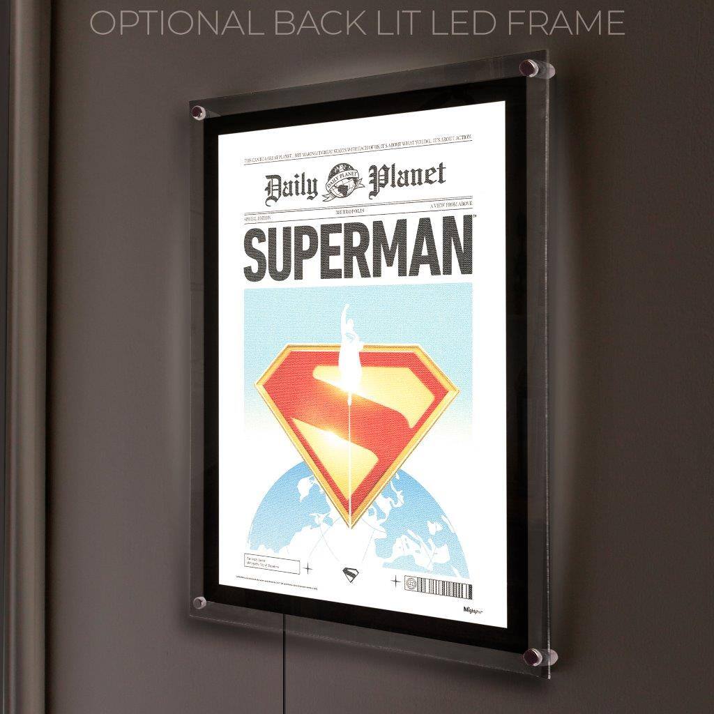 OPTIONAL BACK LIT LED FRAME

Daily Planet

SUPERMAN