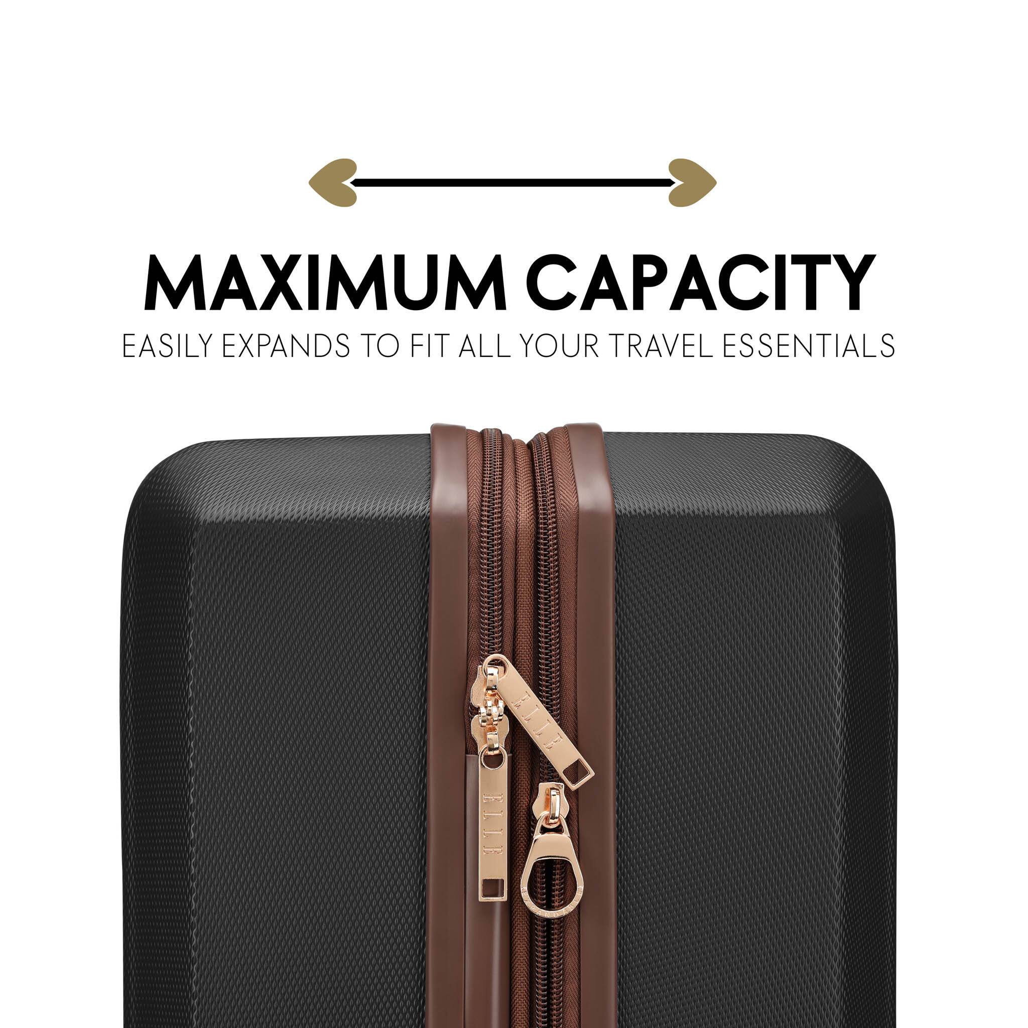 MAXIMUM CAPACITY  
EASILY EXPANDS TO FIT ALL YOUR TRAVEL ESSENTIALS