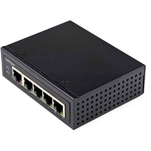 Front. Startech - Industrial 5 Port Gigabit PoE Switch 30W - Black.