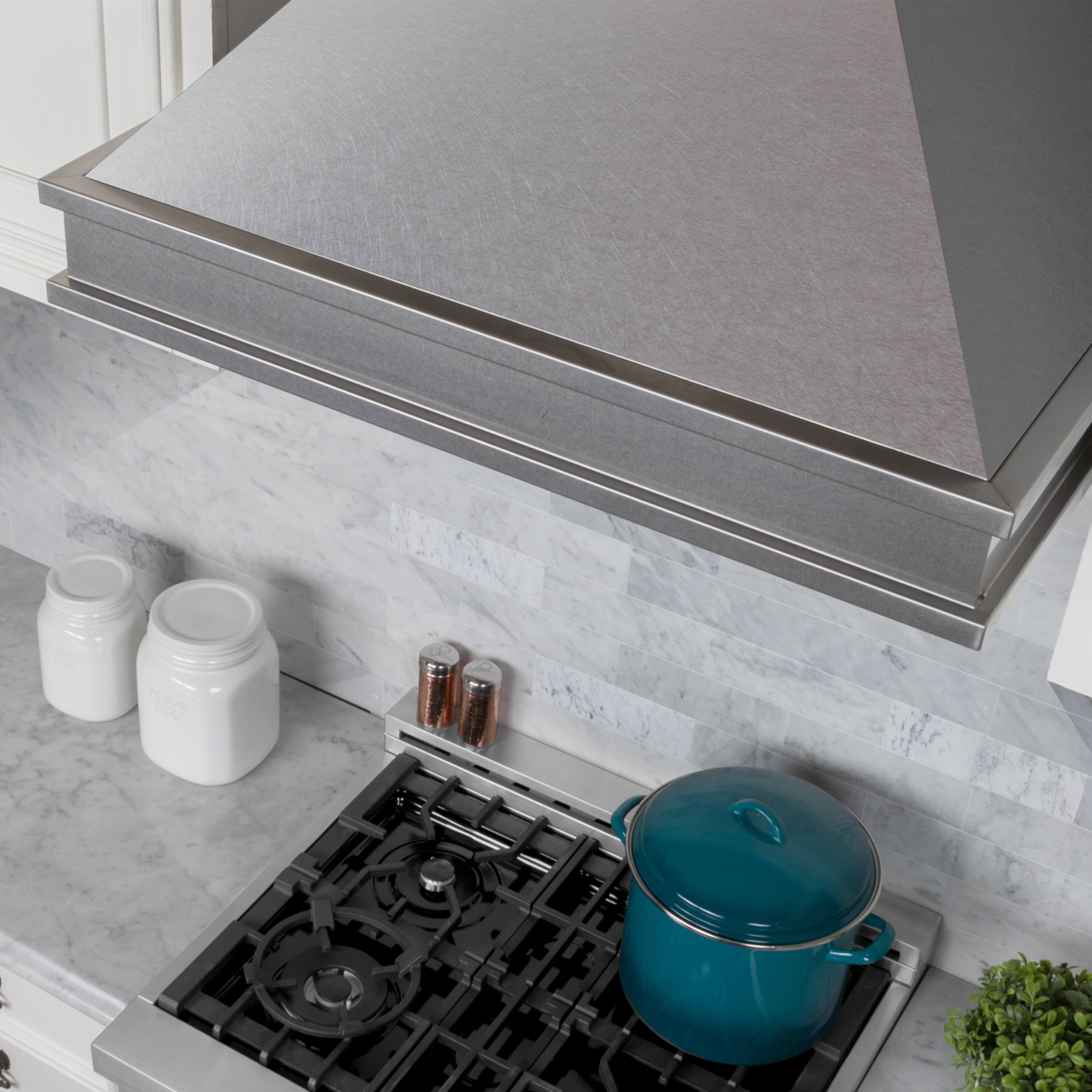 Alt View 4. ZLINE - 36" Fingerprint Resistant Stainless Steel Convertible Vent Under Cabinet Range Hood (8685S-36) - Silver.