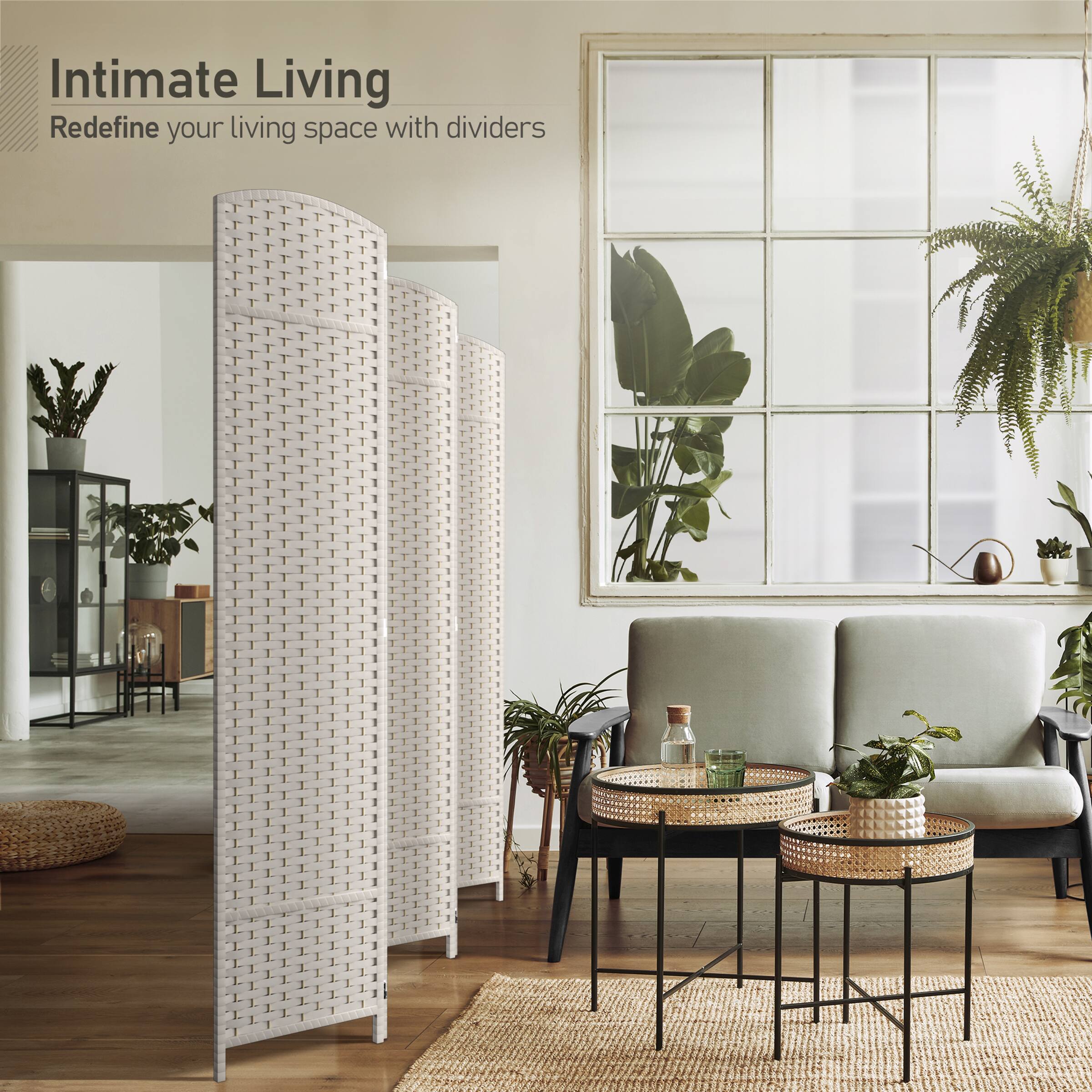 Intimate Living  
Redefine your living space with dividers