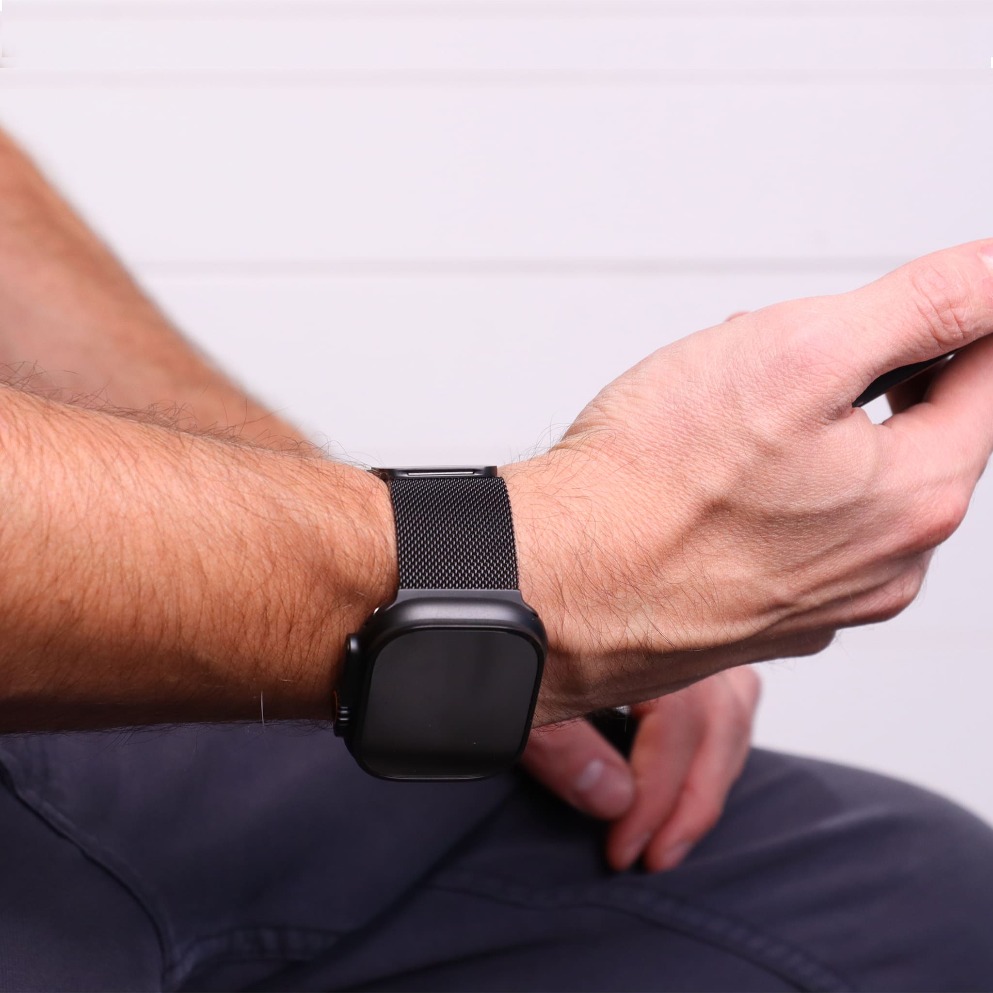 Alt View 3. Ultra Supply Co - Milanese Band for Apple Watch Ultra 3/2/1 - 49mm - Black.