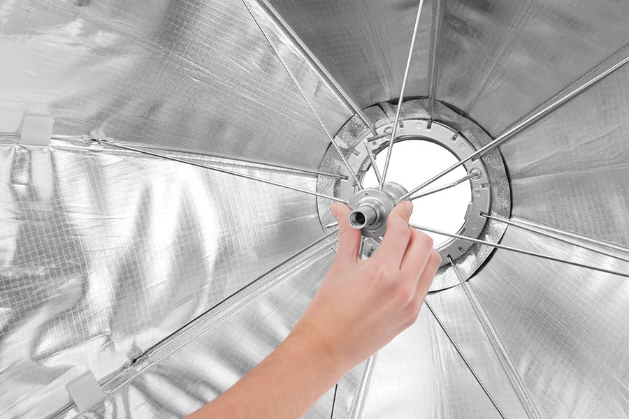 Westcott - FJ400 II Touchscreen Strobe with Softbox, FlexiGels, and Accessory Kit