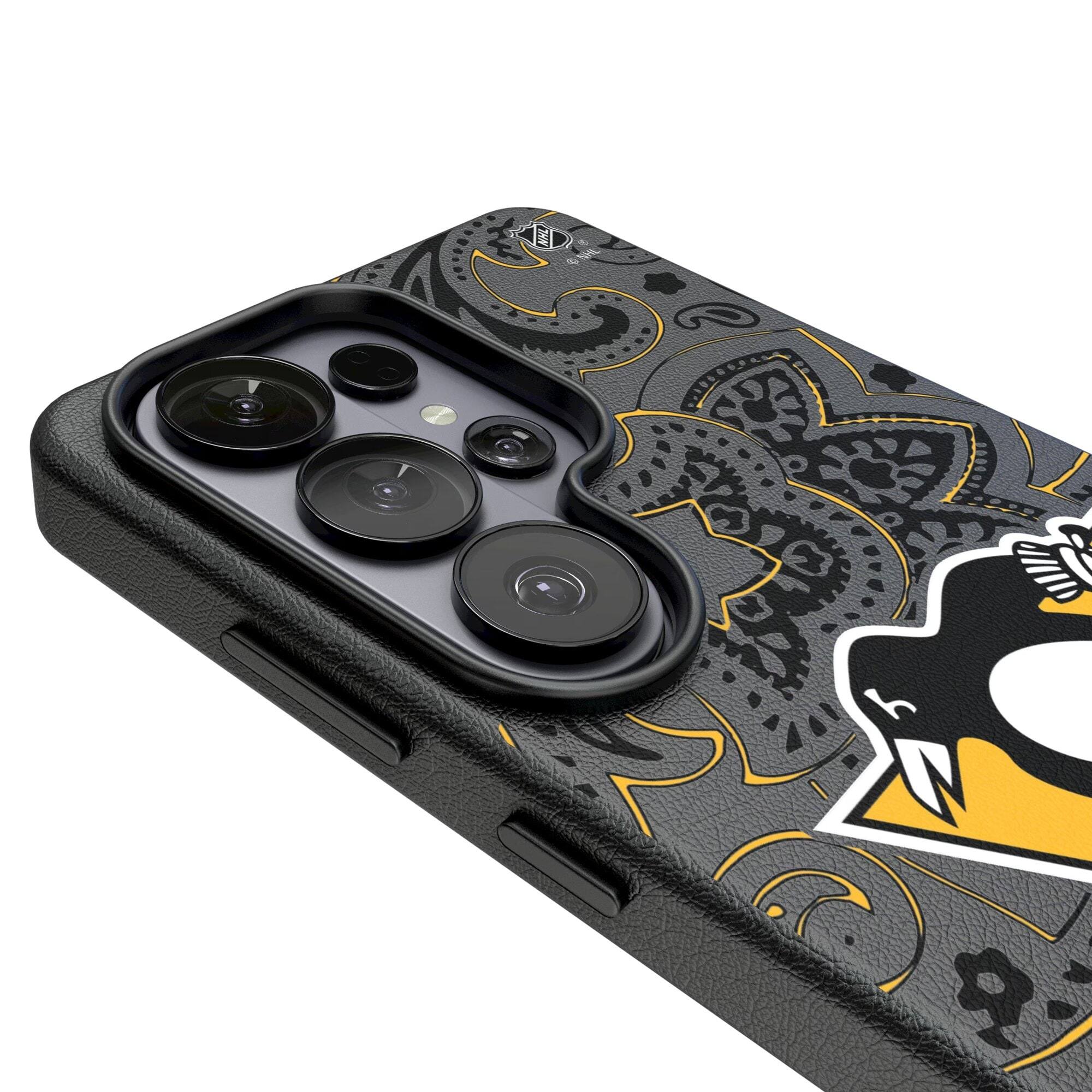 Alt View 2. Keyscaper - Pittsburgh Penguins Paisley Galaxy Magnetic Bump Case - S26 - Black.