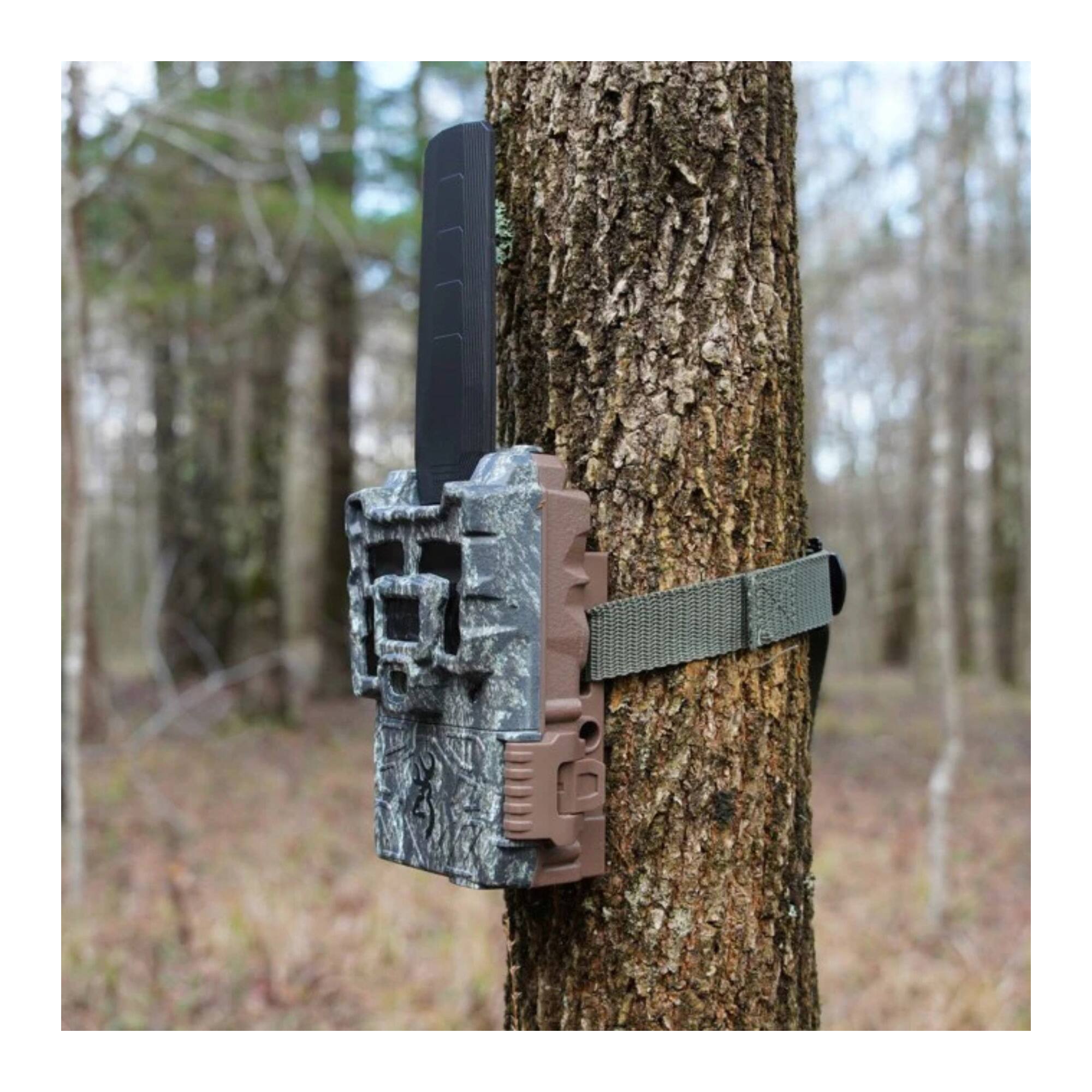 Left. Browning Trail Cameras - Browning Trail Camera Defender Wireless Pro Scout Max HD-DV.