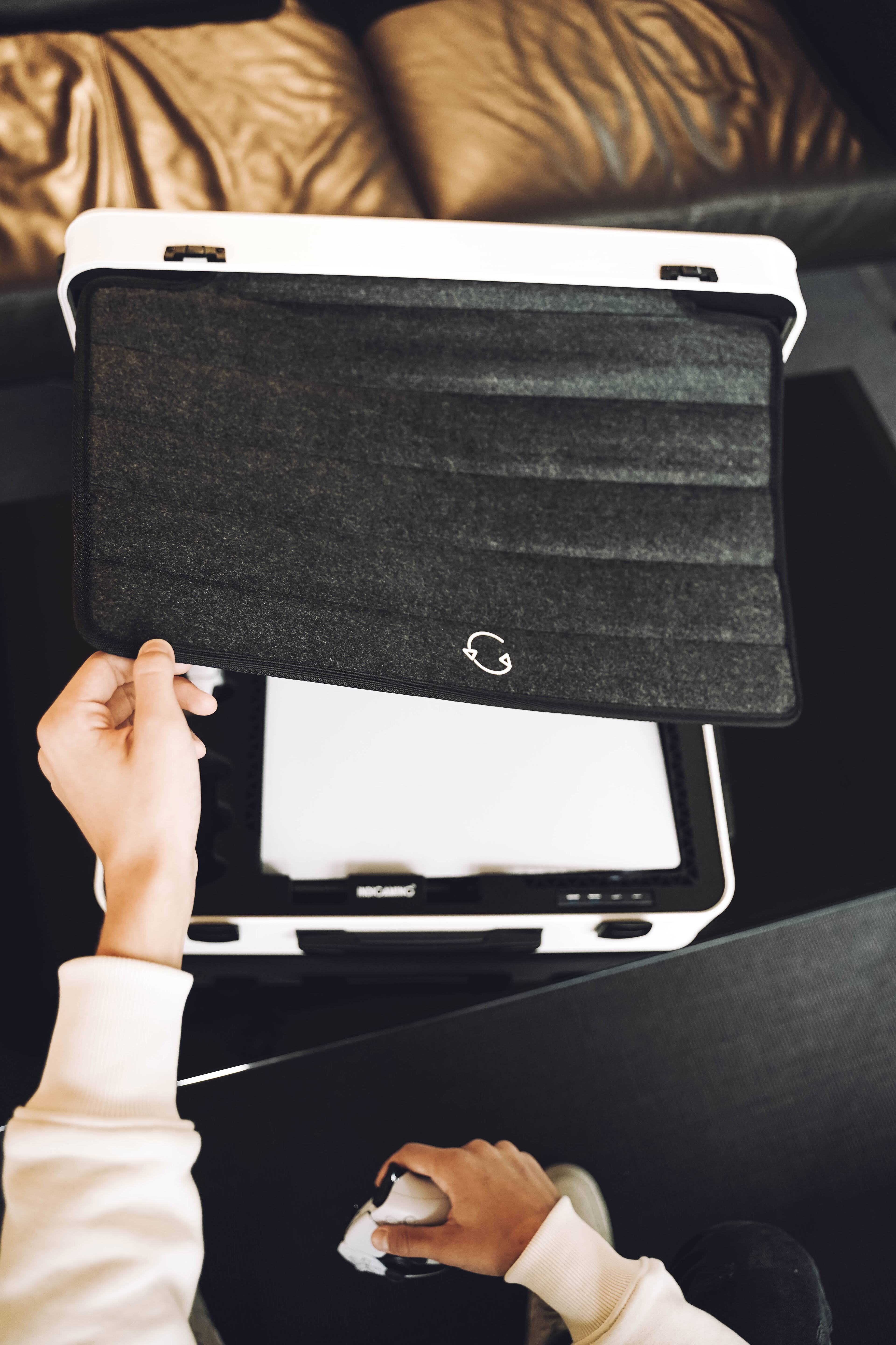 Alt View 25. POGA - LUX PlayStation 5 Premium Portable Console Travel Case w/ Trolley and 24" AOC Gaming Monitor - White.