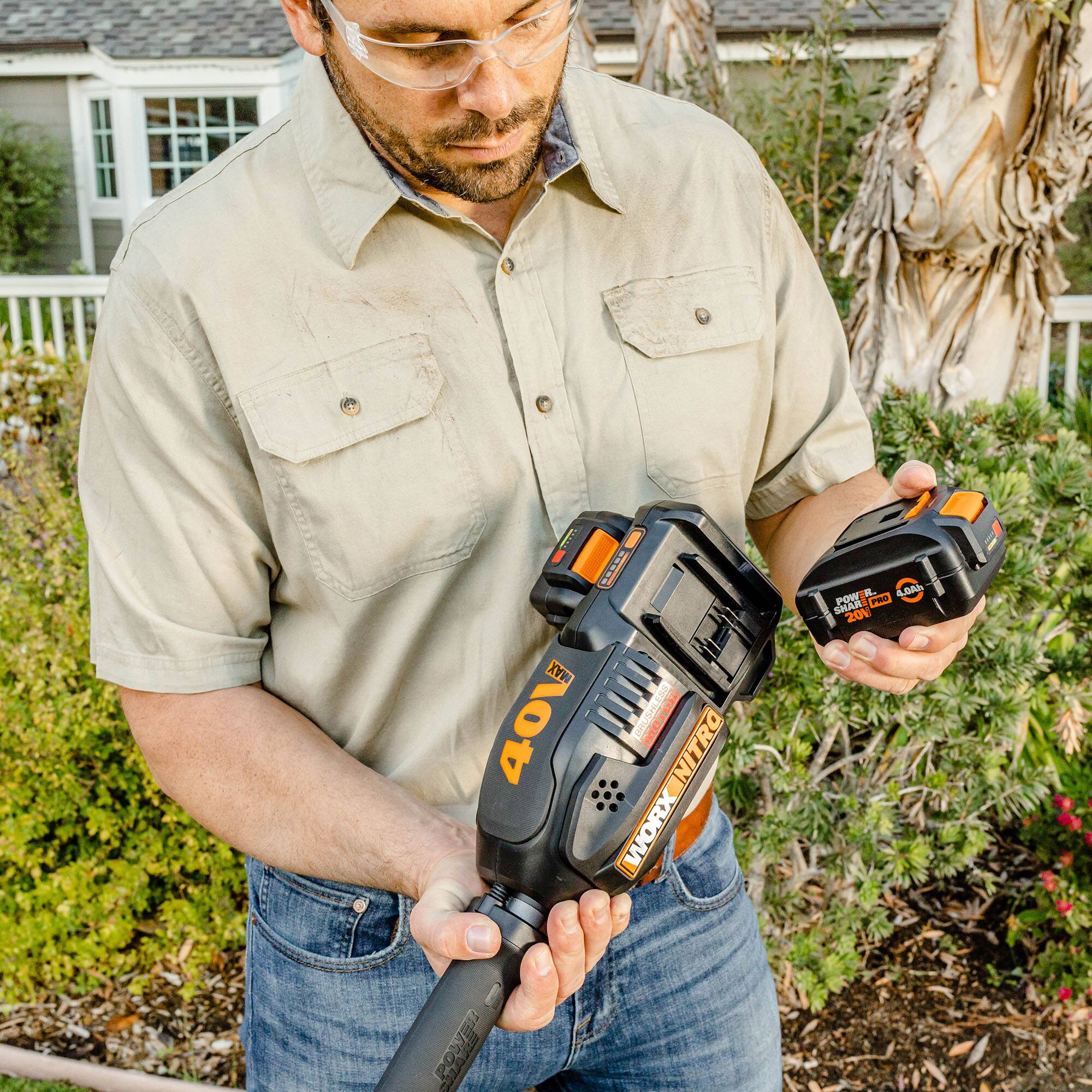 Alt View 16. WORX - WG585 40V 165 MPH 620 CFM Cordless Blower (2 x 4.0 Ah Batteries and 1 x Charger) - Black.
