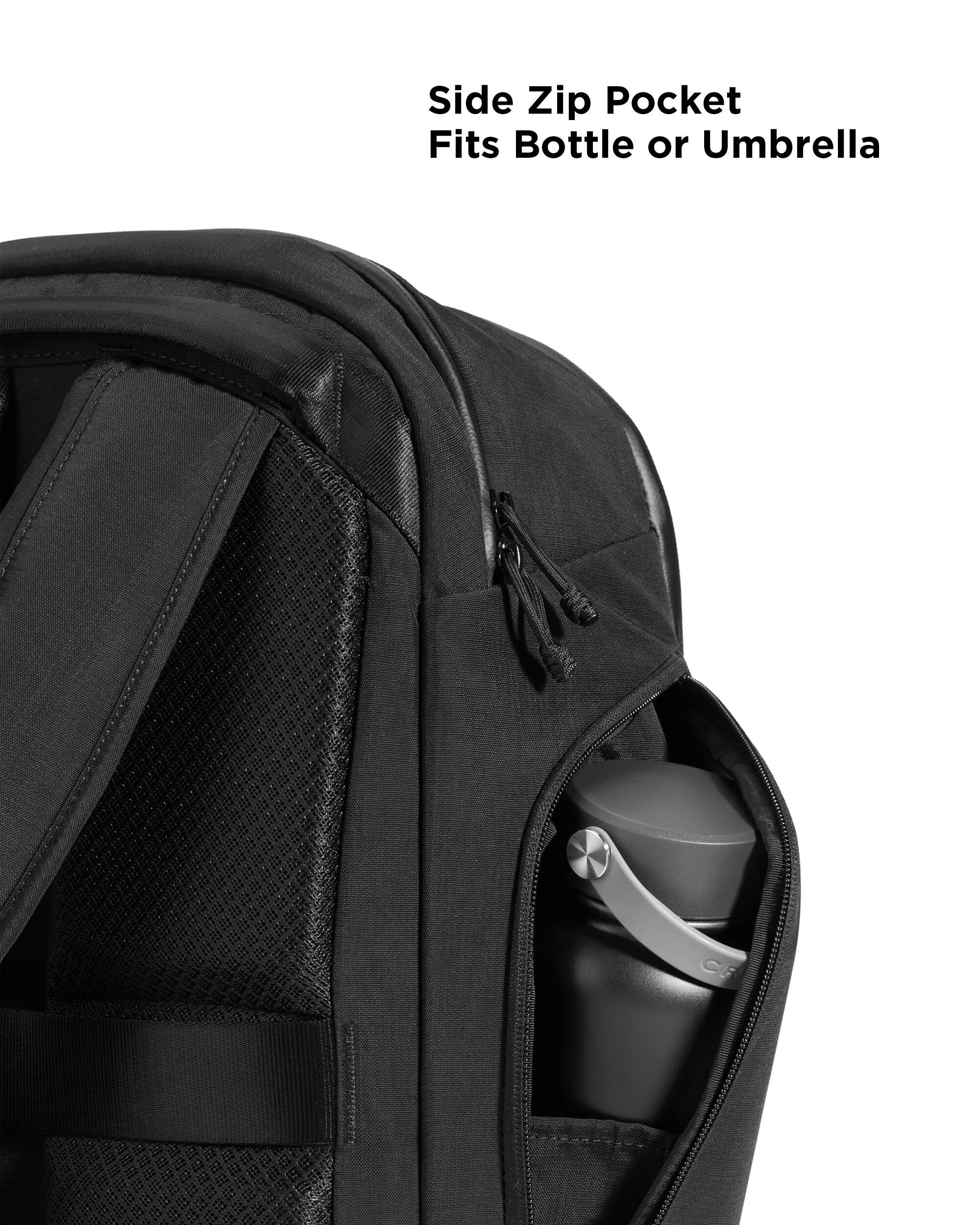 Side Zip Pocket  
Fits Bottle or Umbrella