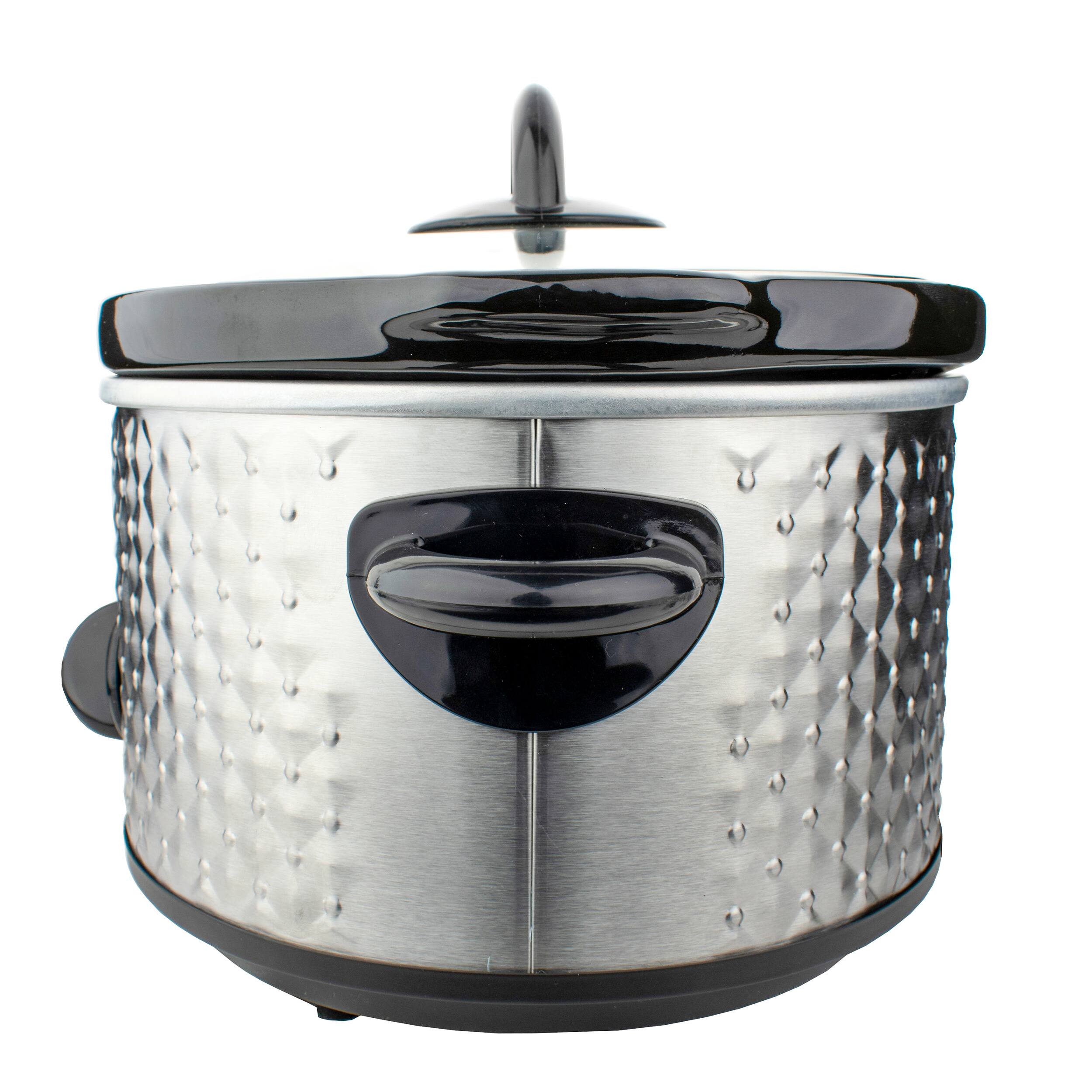 Alt View 5. Brentwood - Brentwood 3.5 Quart Diamond Pattern Slow Cooker in Stainless Steel - Silver.