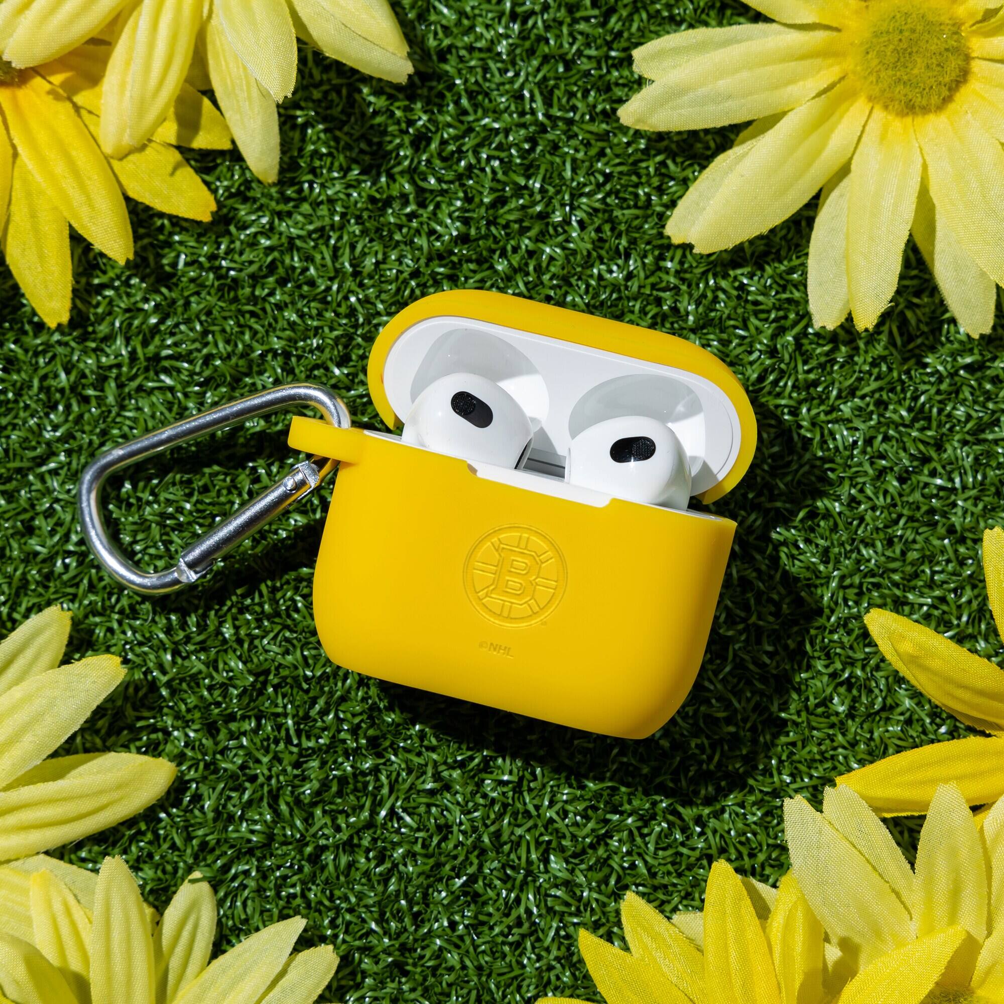 Alt View 1. Artinian - Debossed Silicone AirPods 3 Case Cover - Yellow.