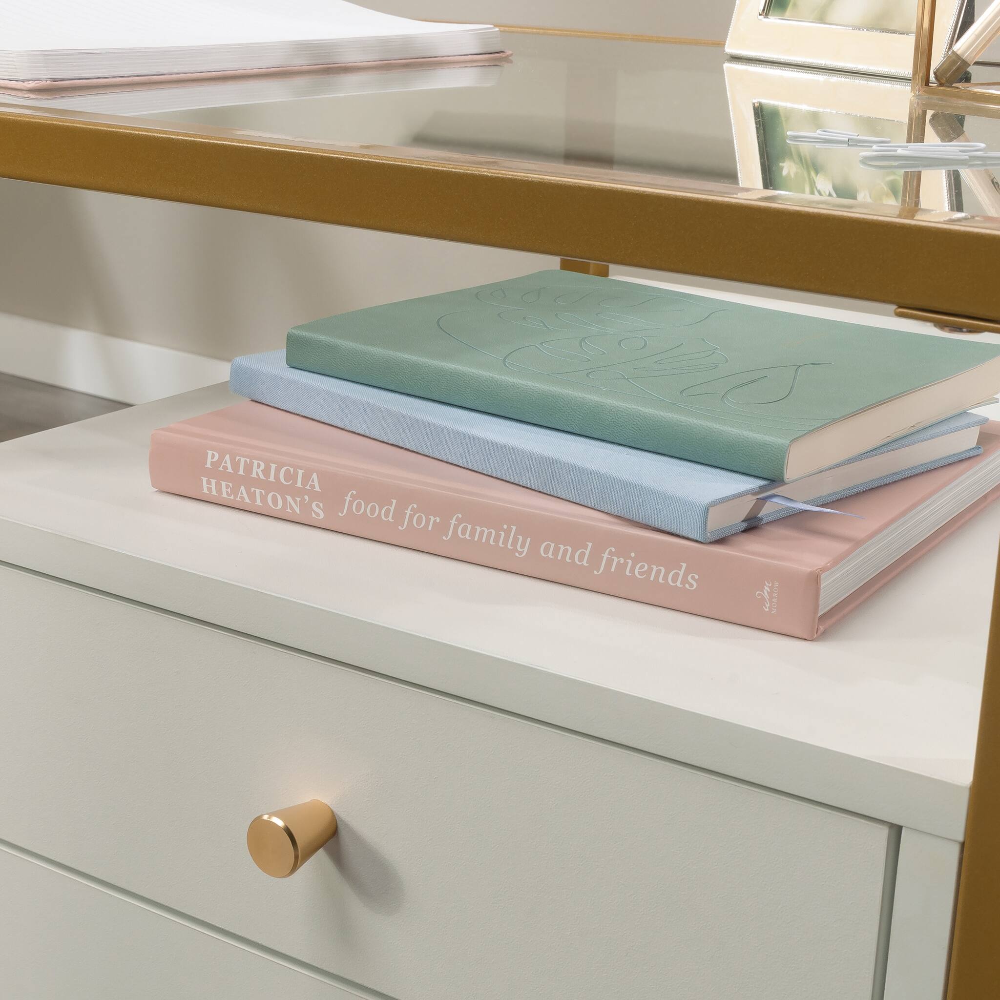 PATRICIA HEATON'S food for family and friends