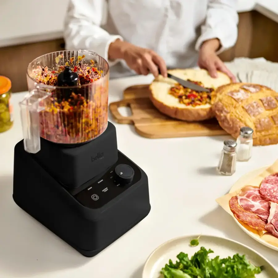 Alt View 15. bella PRO - MasterBlend 3-in-1 Prep System with Blender, Personal Blender & Food Processor - Black Wash.