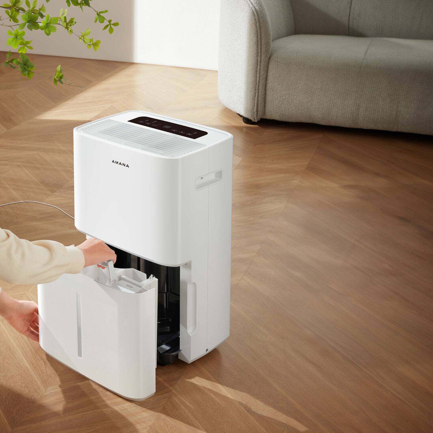 Alt View 14. Amana - 50-Pint 8.1 Quart Bucket Capacity Portable Dehumidifier - White.