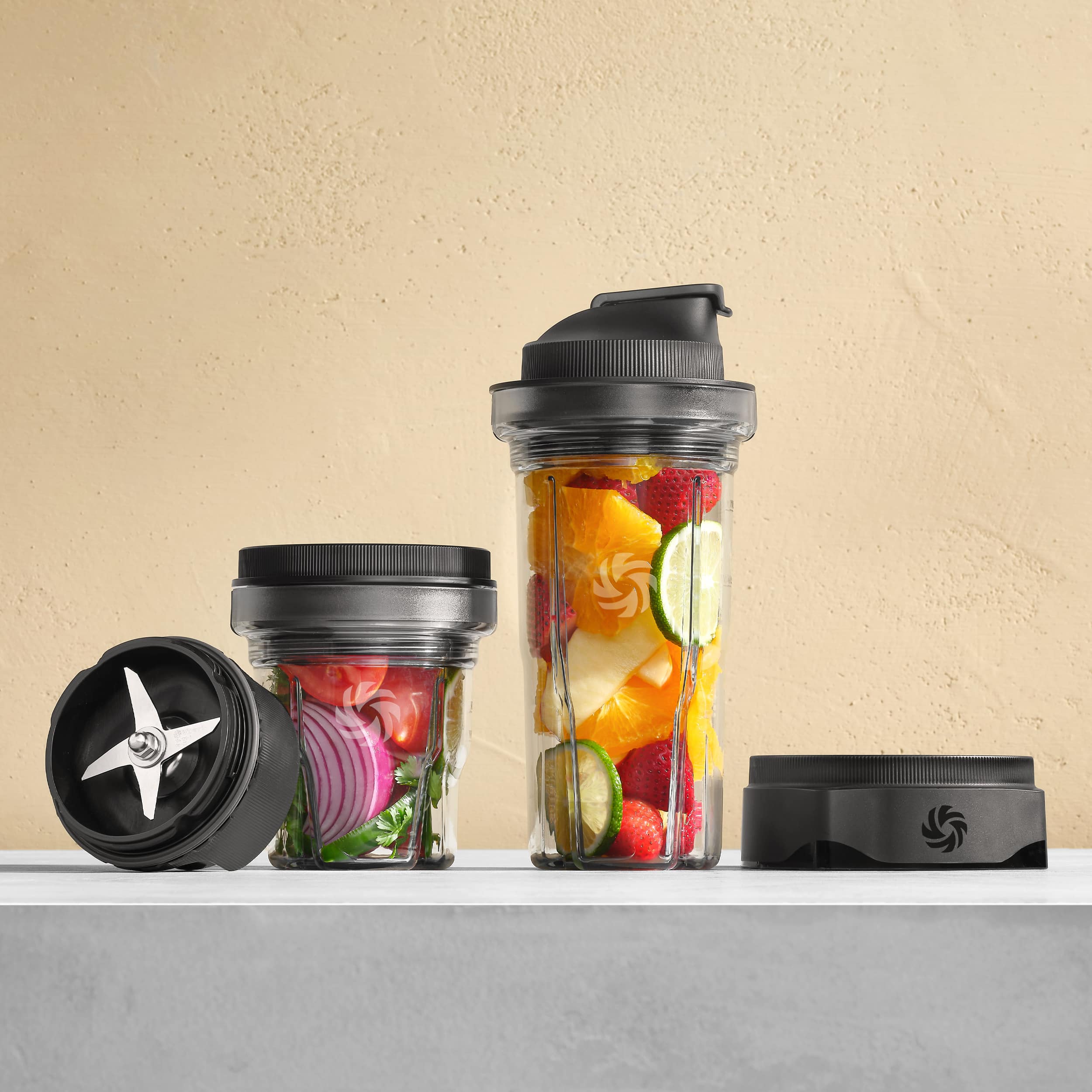 Vitamix Blending Cup and Bowl Starter Kit with 20 Ounce Cup, 8