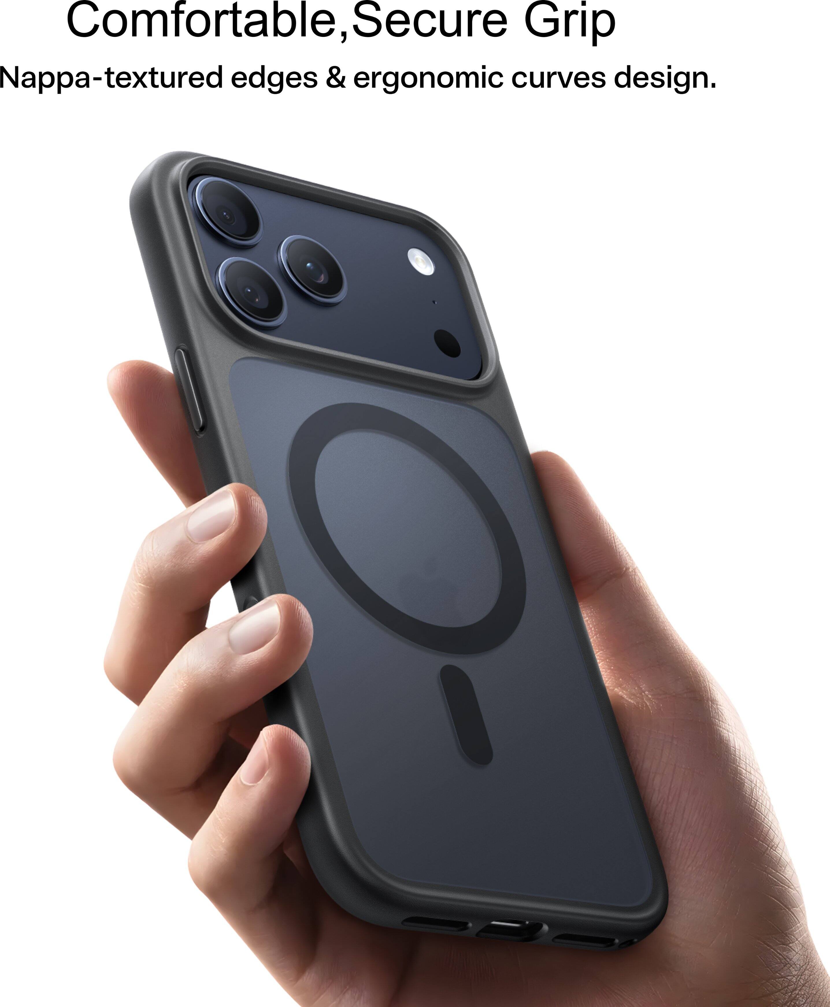 Comfortable, Secure Grip  
Nappa-textured edges & ergonomic curves design.