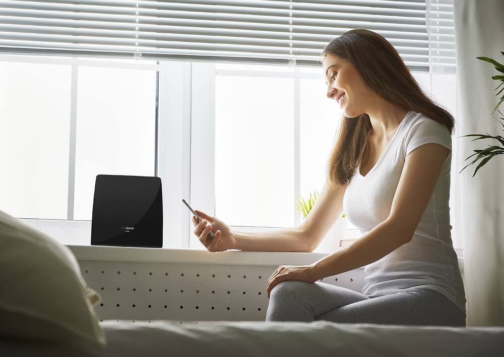 Customer Reviews weBoost eqo Cell Phone Signal Booster Black 473120