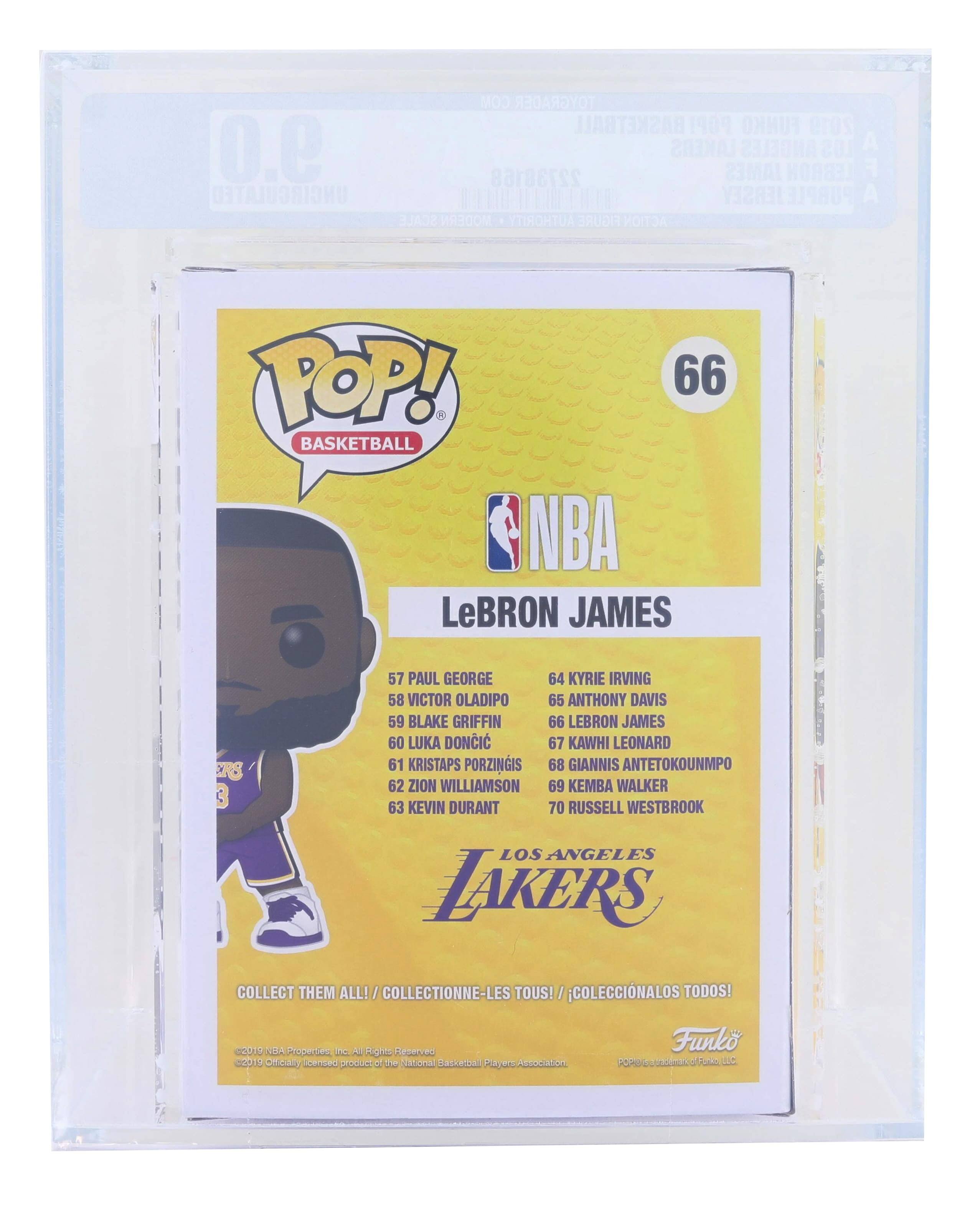 9.0 UNCIRCULATED COM FOYGRADER BASKETBALL POPO 2019 LAKERS LOS ANGELES A 22738168 JAMES LEBRON 1EU LI JERSEY PURPLE A SCALE MODERN AUTHORITY FIGURE ACTION POP! 66 BASKETBALL NBA LeBRON JAMES ERS 57 PAUL GEORGE 64 KYRIE IRVING 58 VICTOR OLADIPO 65 ANTHONY DAVIS 59 BLAKE GRIFFIN 66 LEBRON JAMES 60 LUKA DONCIC 67 KAWHI LEONARD 61 KRISTAPS PORZINGIS 68 GIANNIS ANTETOKOUNMPO 62 ZION WILLIAMSON 69 KEMBA WALKER 63 KEVIN DURANT 70 RUSSELL WESTBROOK LOS ANGELES LAKERS COLLECT THEM ALL! / COLLECTIONNE-LES TOUS! / COLECCIONALOS TODOS! 0OD1O Propares DC - Rights Reserved Funko 00O1S