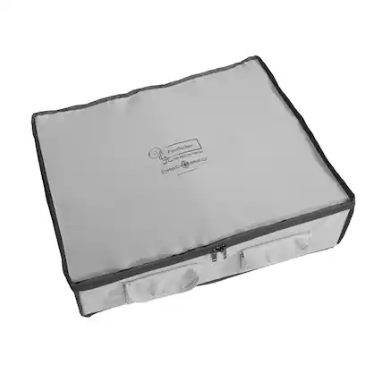 Footlocker
FOR KIDS ON THE GO
DISC
THE GO
USED