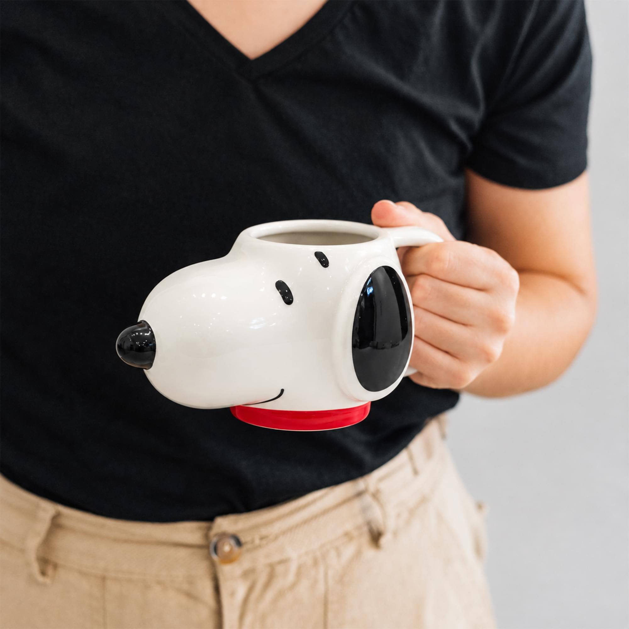 Alt View 2. ICUP - Peanuts Snoopy Head Sculpted Ceramic Mug | 16 Ounces - White.