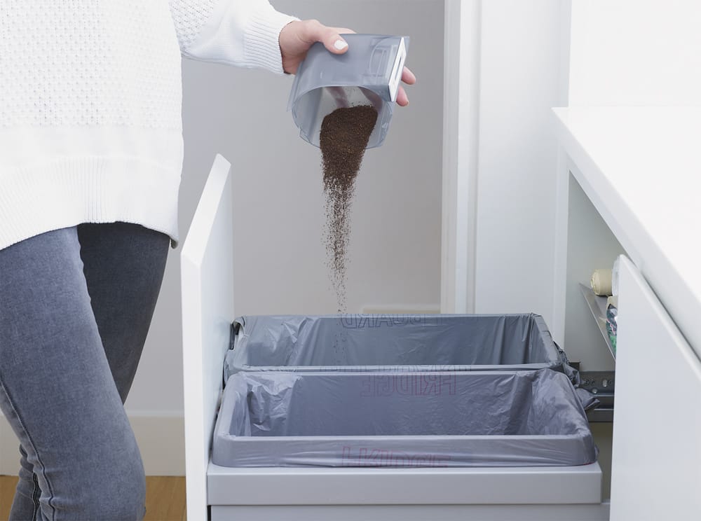 Alt View 15. Black+Decker - Cordless Hand Vac - White/Black.