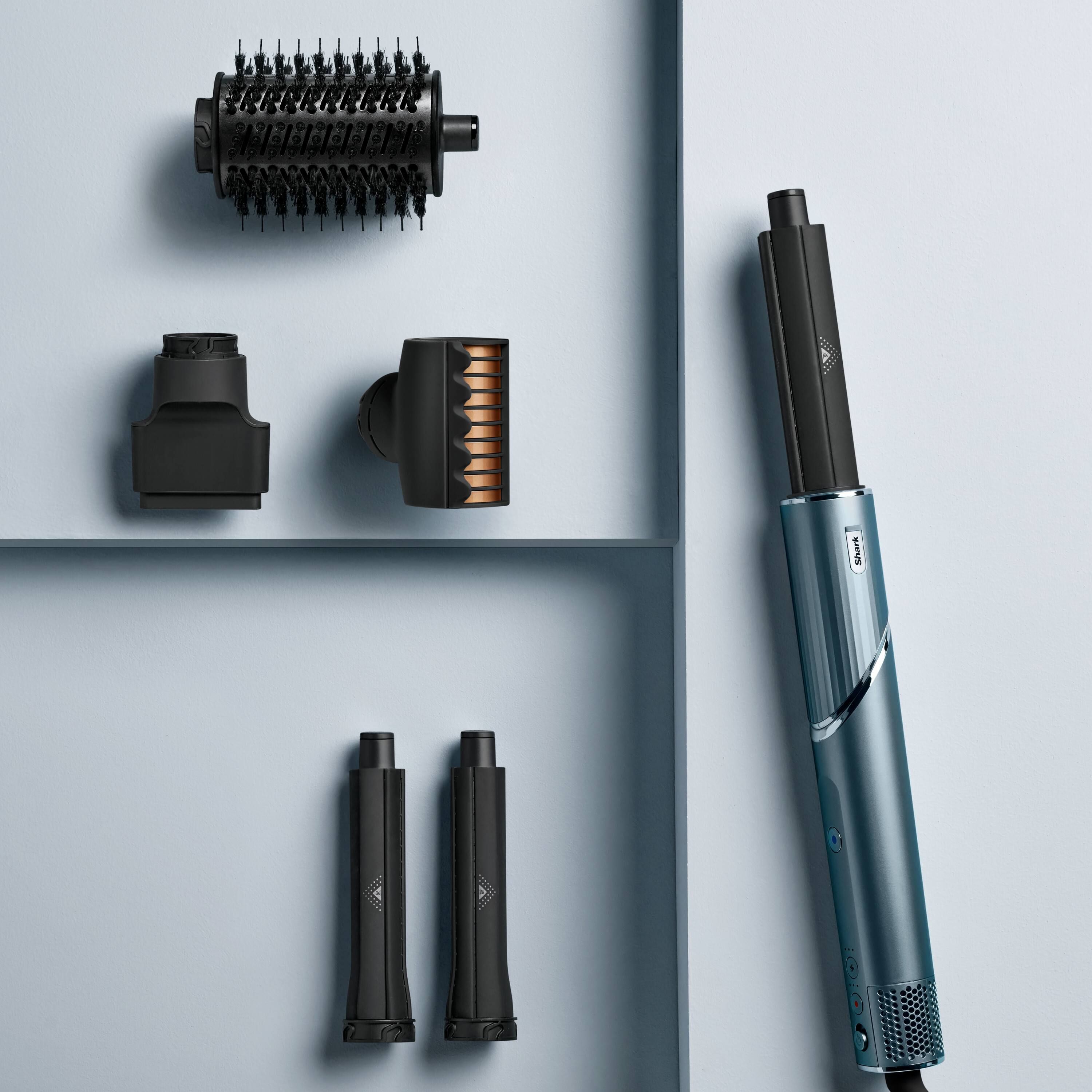 Left. Shark - Certified Renewed FlexStyle FrizzFighter Finishing Tool Limited Edition Gift Set - Teal.