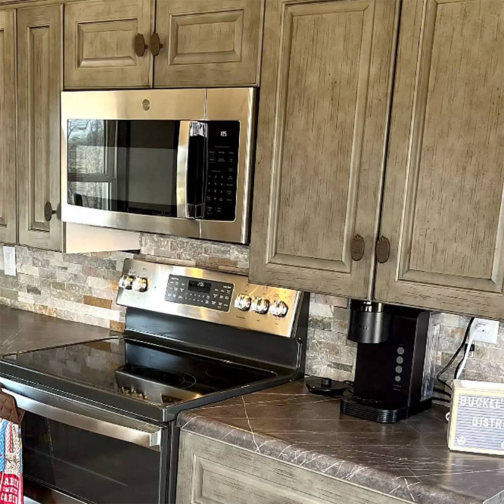 175 BUCKER : BISTR B I ABD TWET CAECN