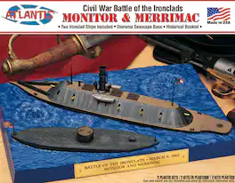 PopMarket - Civil War Battle of the Ironclads (March 9, 1862) - Monitor & Merrimack Diorama Set Model Kit - COLLECTIBLES - Multicolor