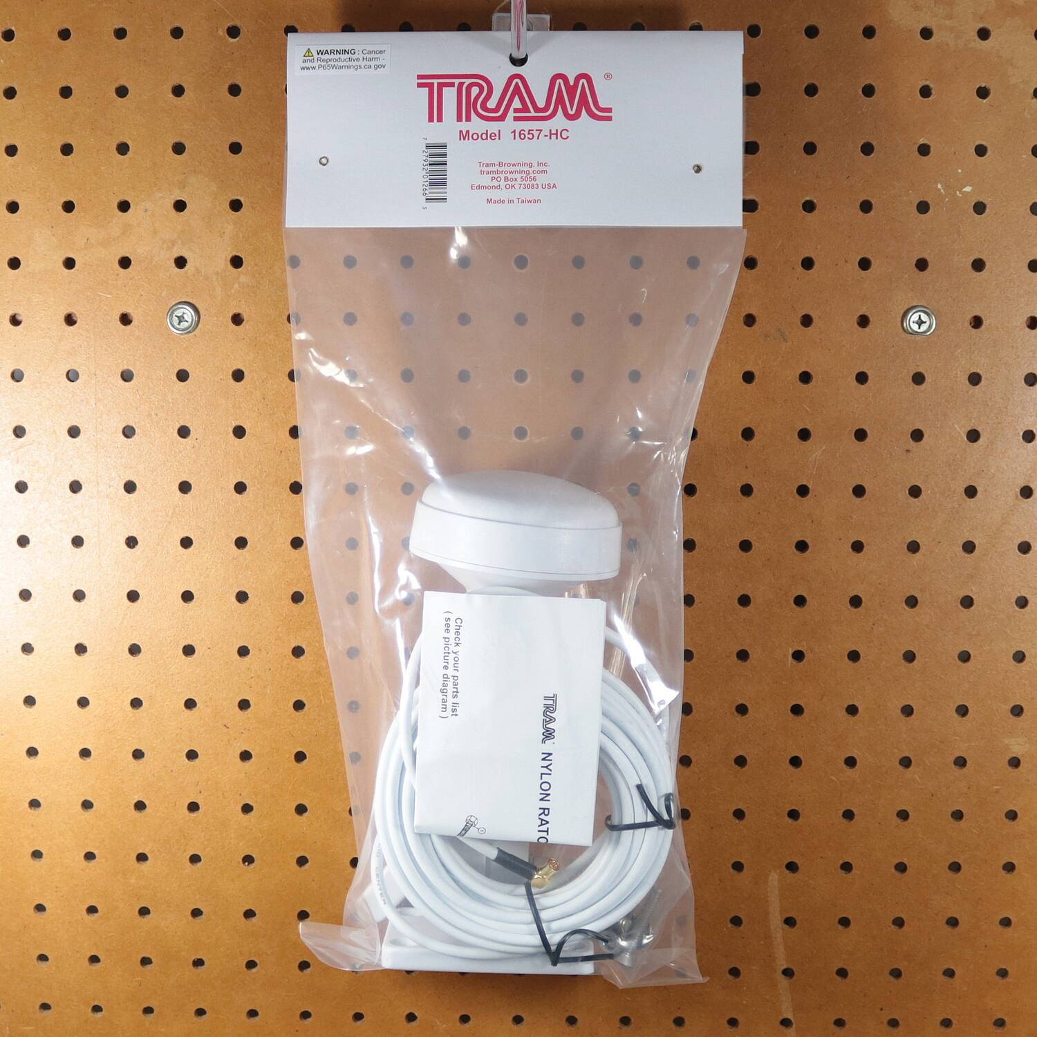 **TRAM**

Model 1657-HC

Twin-Brown

Edmond, OK

Made in Taiwan

www.TRAM.com

72003 USA

---

**WARNING: Carrier**

www.PDOSwarnings.ca.gov

---

**TRAM**

NYLON RATCH

---

**Check your diagram parts list**

(see picture diagram)