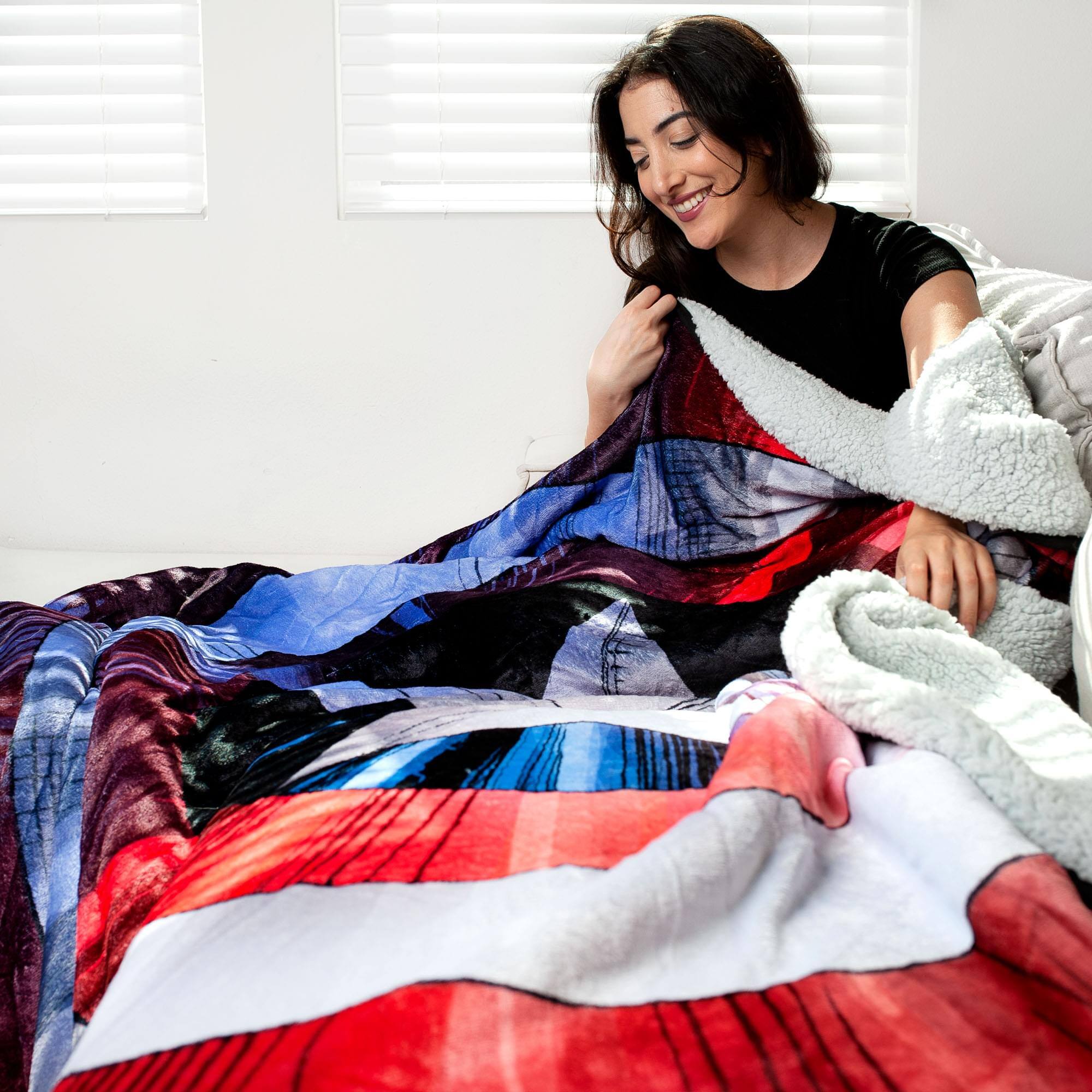 Alt View 2. Surreal Entertainment - Marvel Captain America Shield Oversized Fleece Sherpa Throw Blanket | 72 Inches - Red.