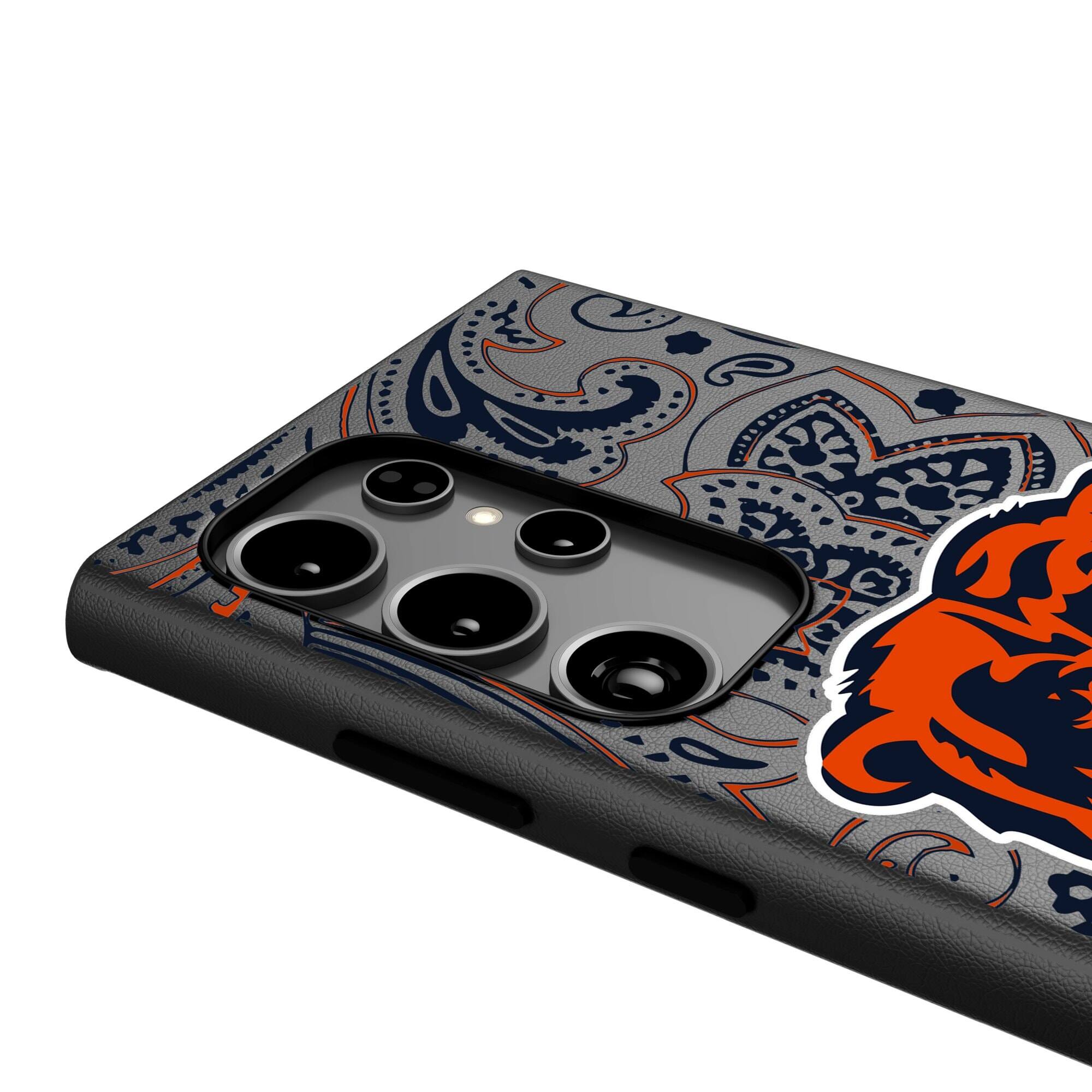 Alt View 3. Keyscaper - Chicago Bears Paisley Galaxy Magnetic Bump Case - S24 - Black.