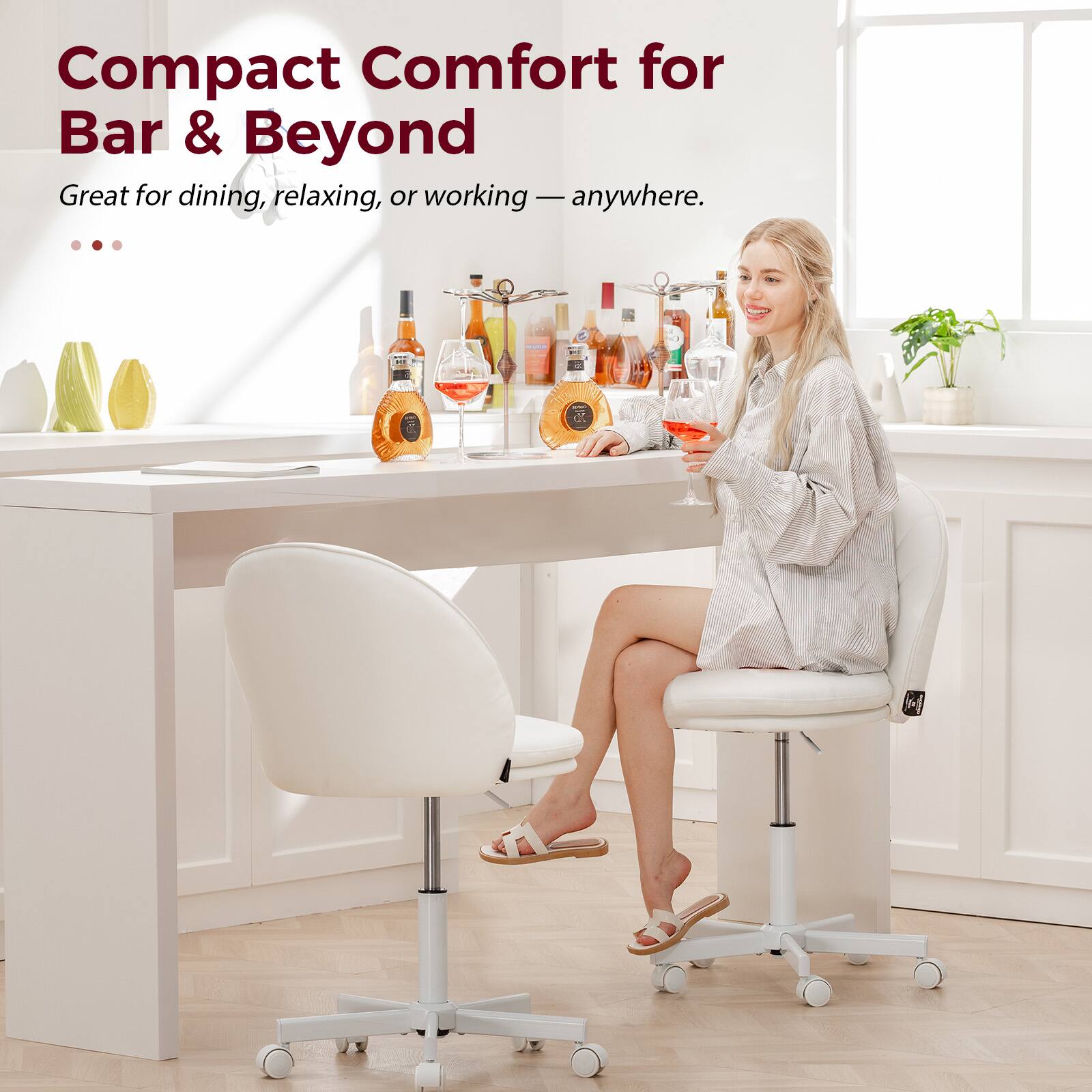 Compact Comfort for Bar & Beyond

Great for dining, relaxing, or working — anywhere.
