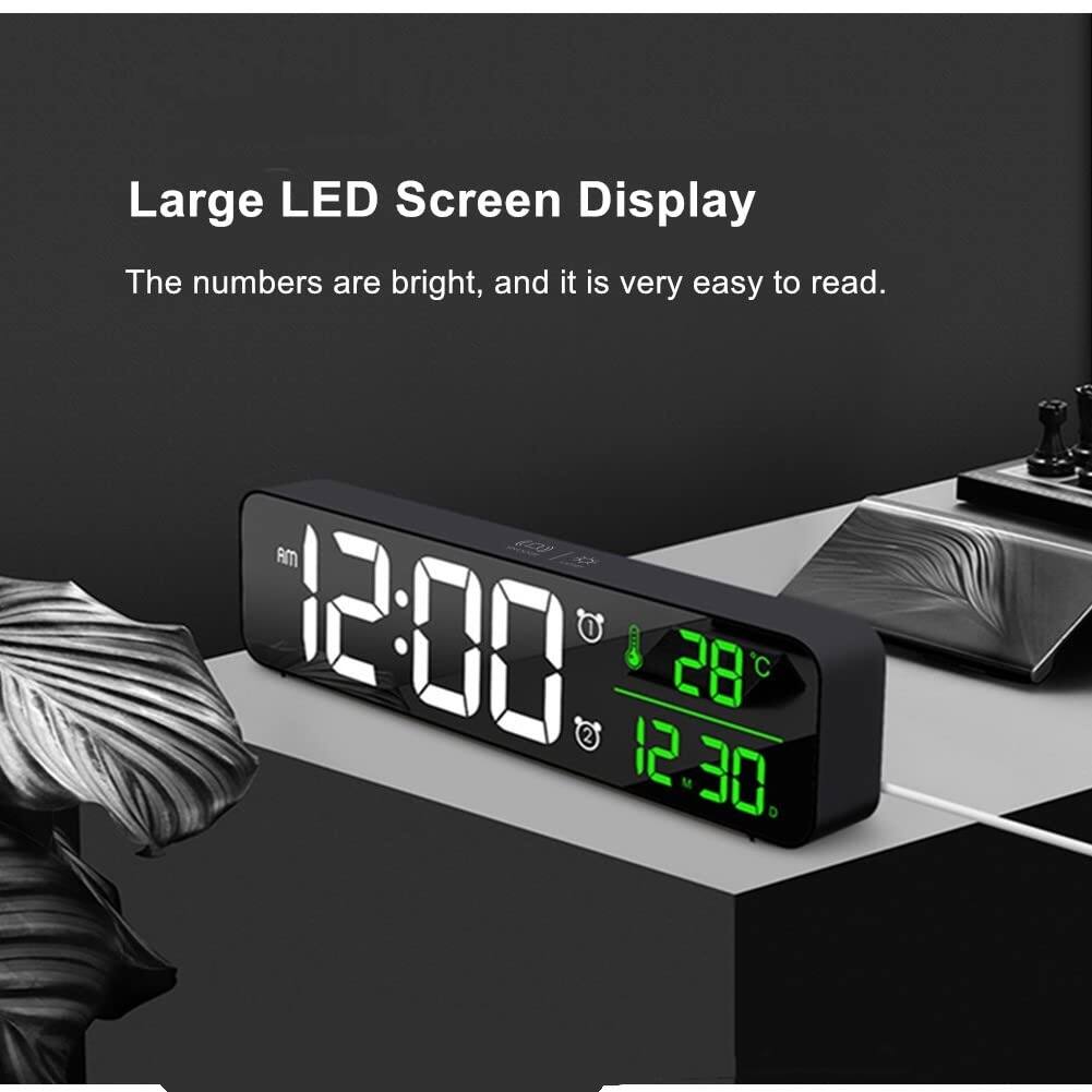 Large LED Screen Display  
The numbers are bright, and it is very easy to read.  
AM 12:00  
28°C  
12:30