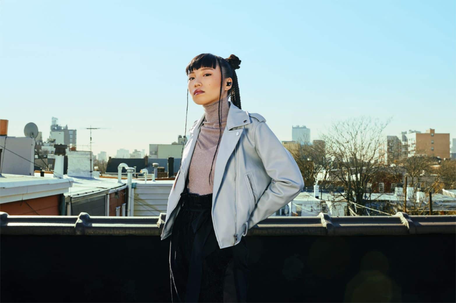 Alt View 19. Beats - Beats Studio Buds Totally Wireless Noise Cancelling Earbuds - Black.