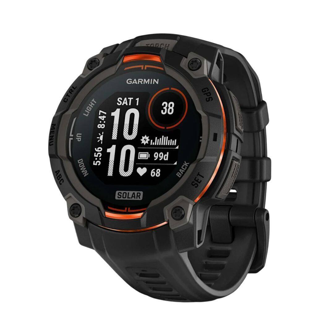 GARMIN CTRL LIGHT SAT 1 38 GPS MENU 8:47 10 UP 5:56 10 99d ABC DOWN 68 BACK SET SOLAR