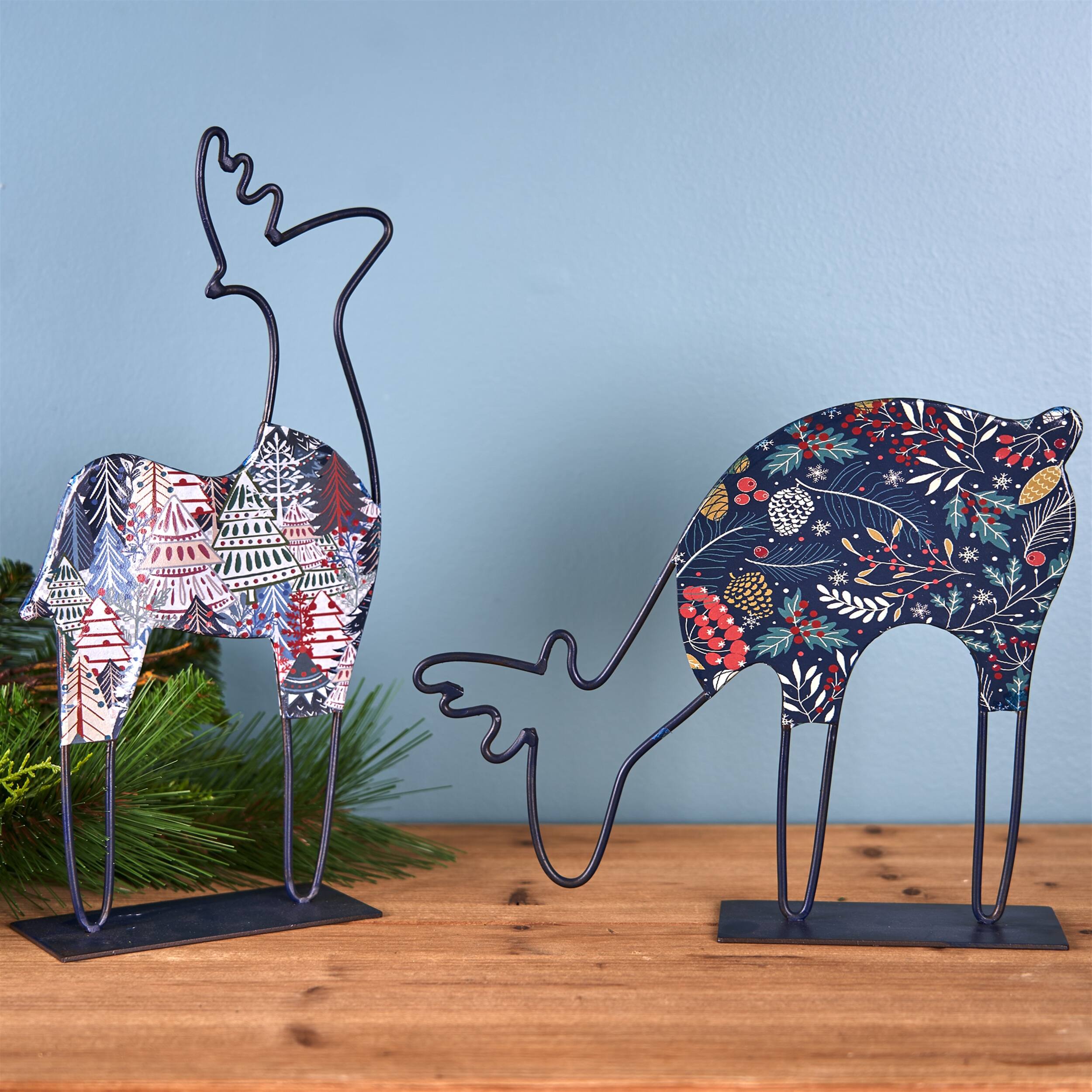 Angle. BreeBe - Metal Deer Tabletop Decor (Set of 2) - Blue, Multicolor.