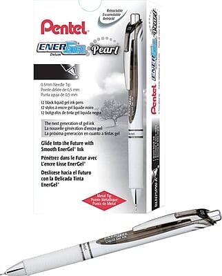 Pentel ENERGEL Pearl Deluxe

0.5mm Needle Tip
Punta de delgada de 0.5 mm
Punta aguda de 0.5 mm

12 black liquid gel ink pens
12 stylos à encre gel liquide noire
12 bolígrafos de tinta gel líquida negra

The next generation of gel ink
La nouvelle génération d'encre gel
La próxima generación en cuanto a tintas gel

Glide into the Future with Smooth EnerGel' Ink
Pénétrez dans le Futur avec L'encre Lisse EnerGel'
Deslícese hacia el Futuro con la Delicada Tinta EnerGel'

Metal Tip
Punta Metal
Punta de Metal
