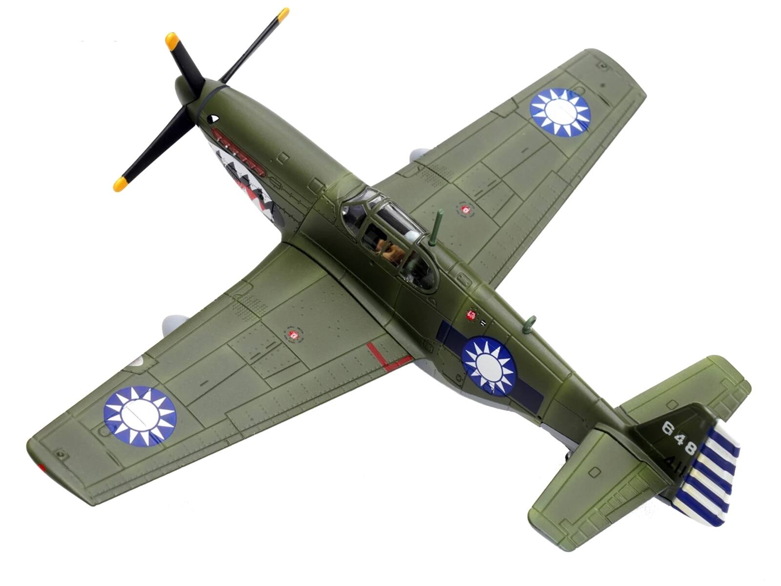 Alt View 4. Legion - North American P-51C Mustang Aircraft "648, No.32 Squadron" (1945) Chinese Air Force 1/72 Diecast Model by Legion.