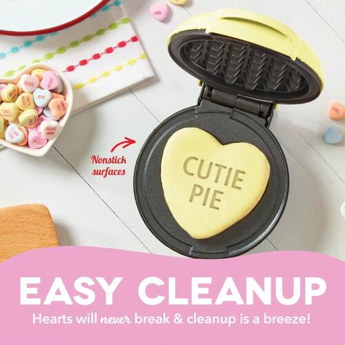 LIKE e  XGXD NA  NIGHT DATE CURTK  SOML DATE PEA RC BAR  A1  FURT N. .. aae Nonstick surfaces CUTIE PIE LIKE EASY CLEANUP Hearts will never break & cleanup is a breeze!