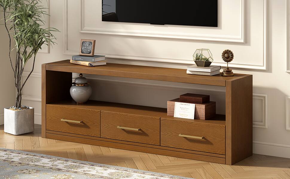 Louis Vuitton  
Louis Vuitton  
Louis Vuitton